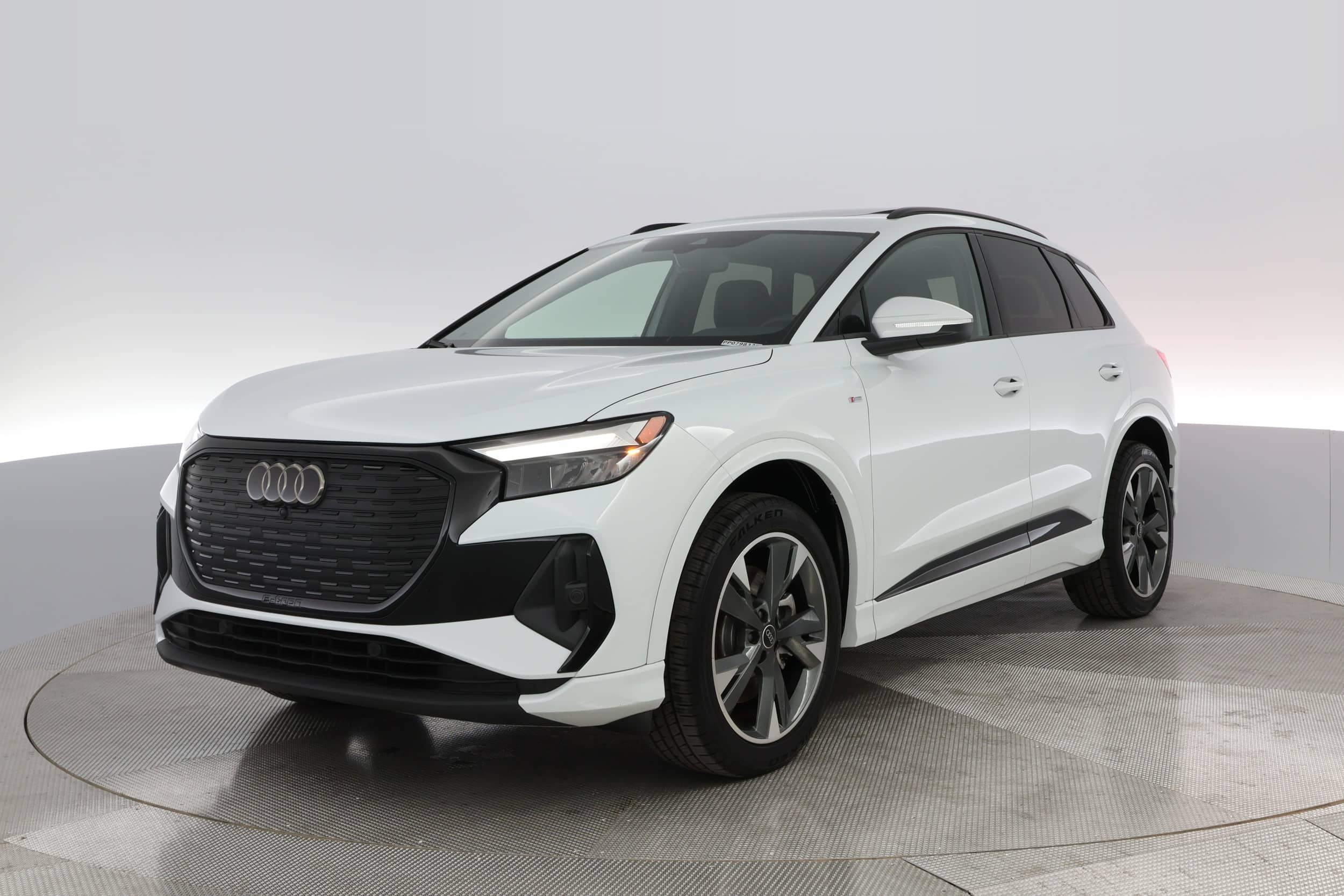 EverCars Co. featured vehicle's image for Audi Q4 e-tron -  Premium 50 on EverCars Co.