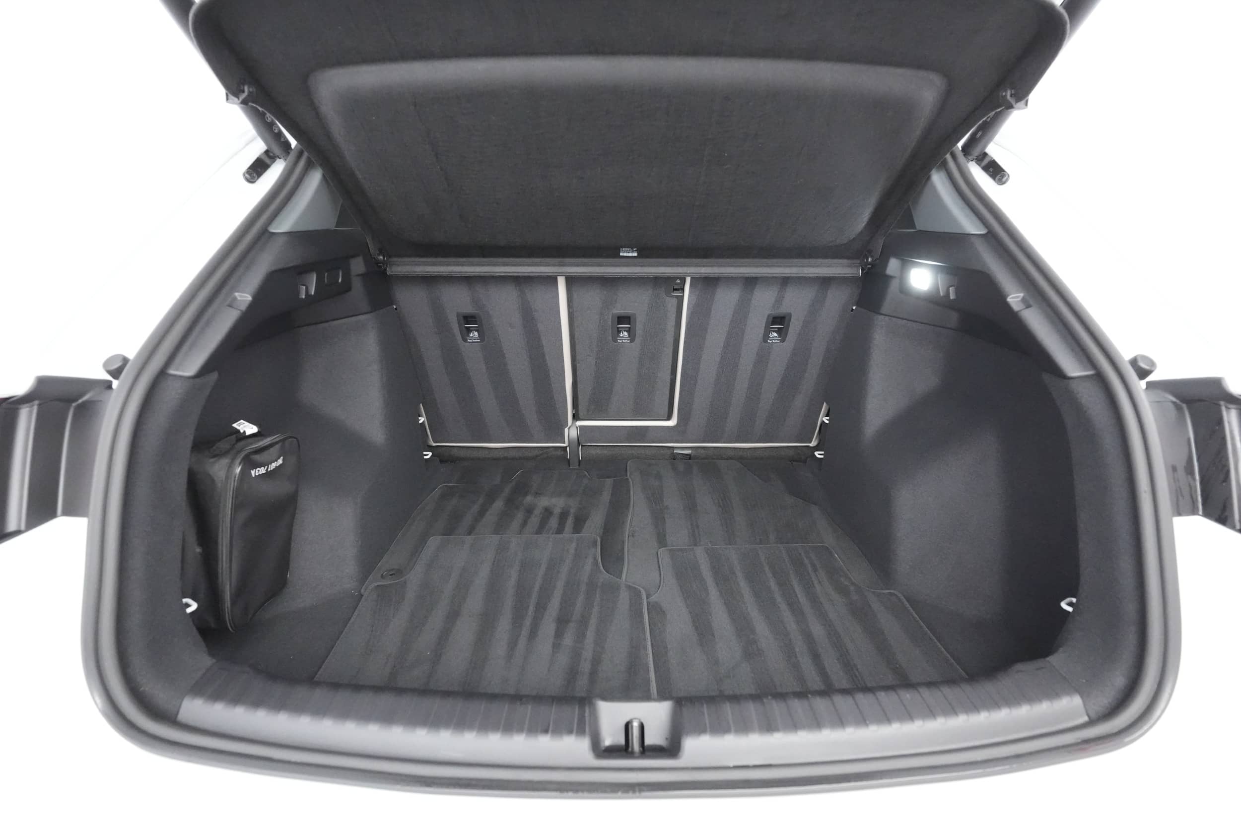 EverCars Co. vehicle image 23 for Audi Q4 e-tron -  Premium 50 on EverCars Co.