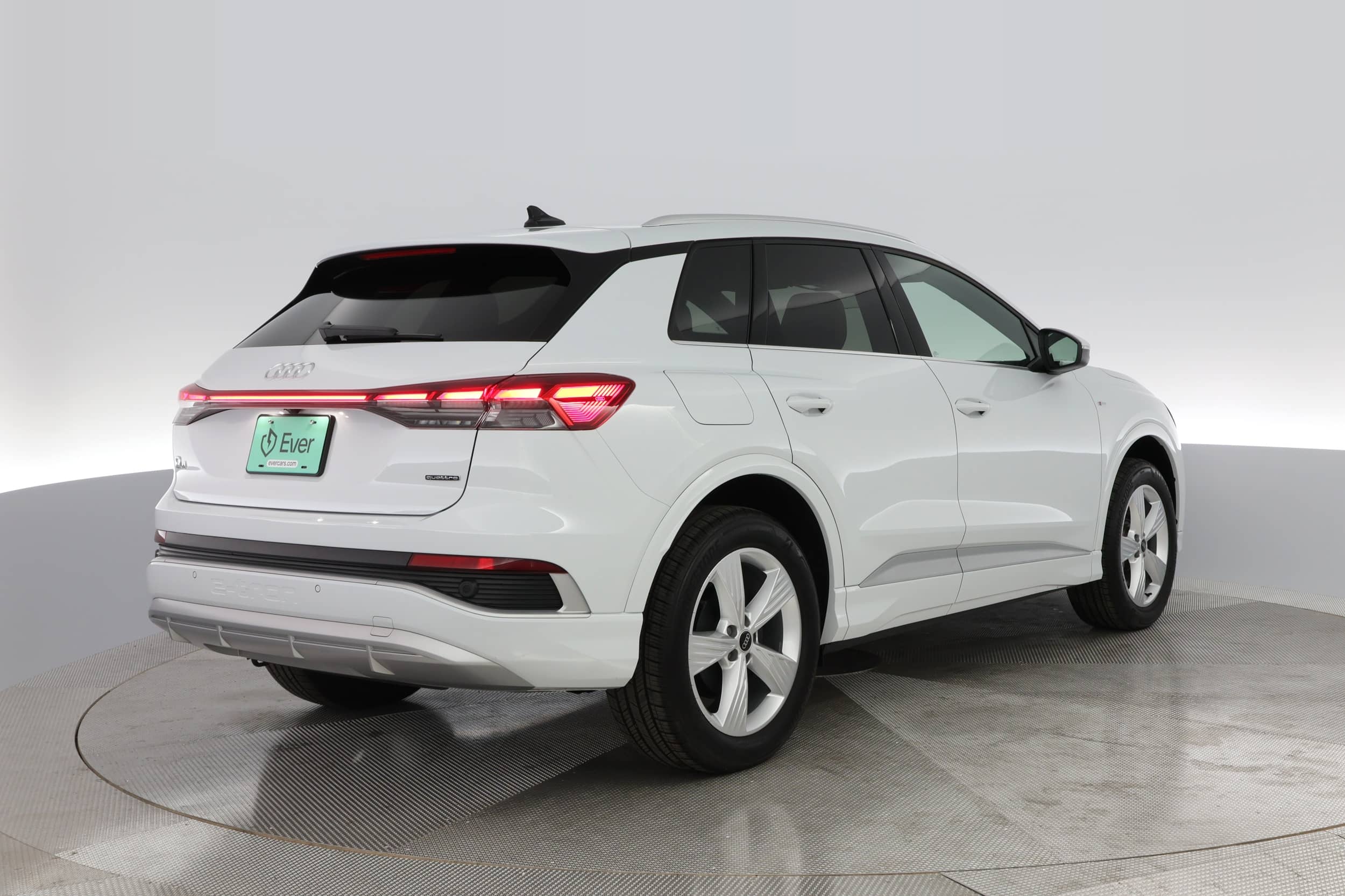 EverCars Co. vehicle image 2 for Audi Q4 e-tron -  Premium 50 on EverCars Co.