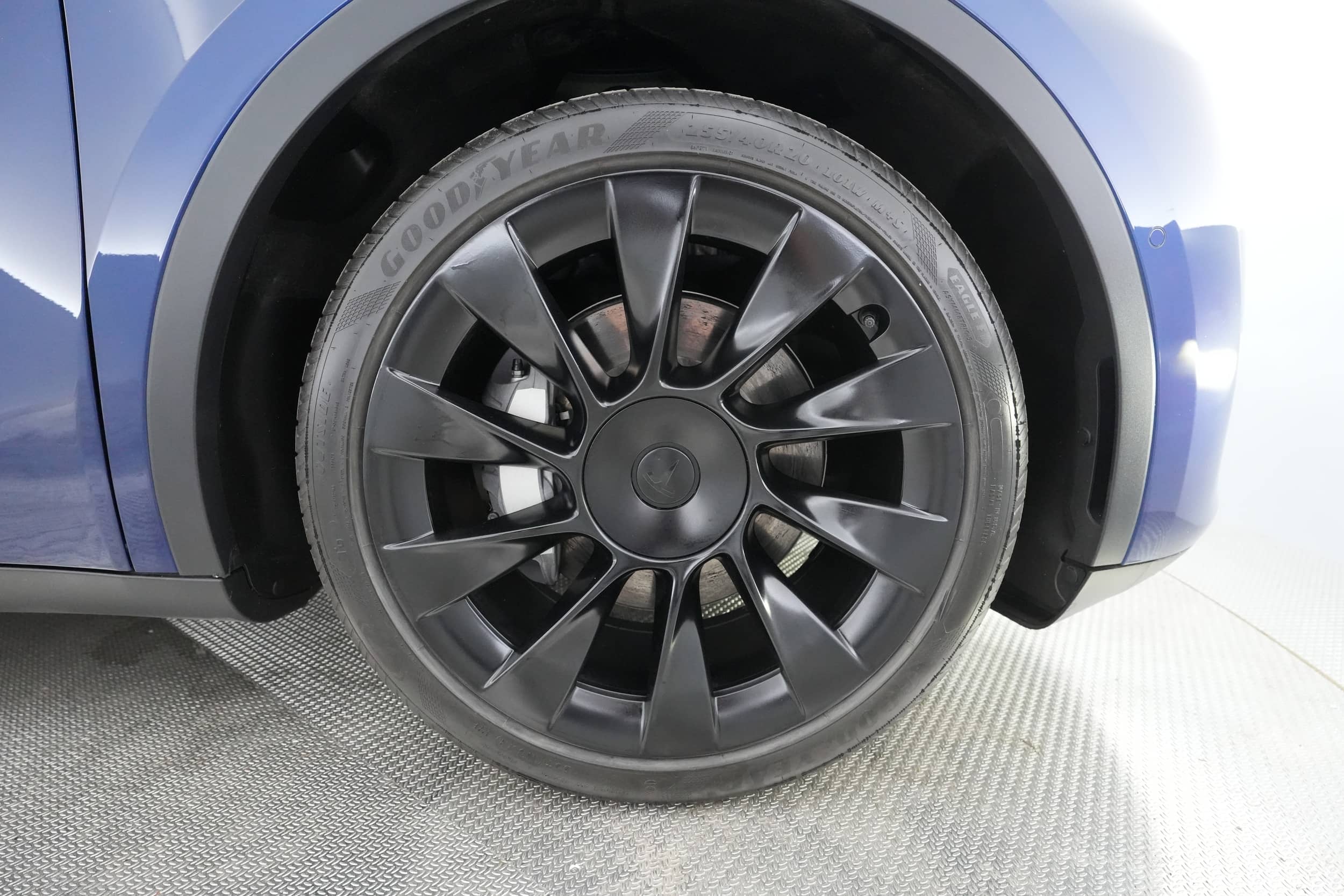 EverCars Co. vehicle image 15 for Tesla Model Y -  Long Range on EverCars Co.