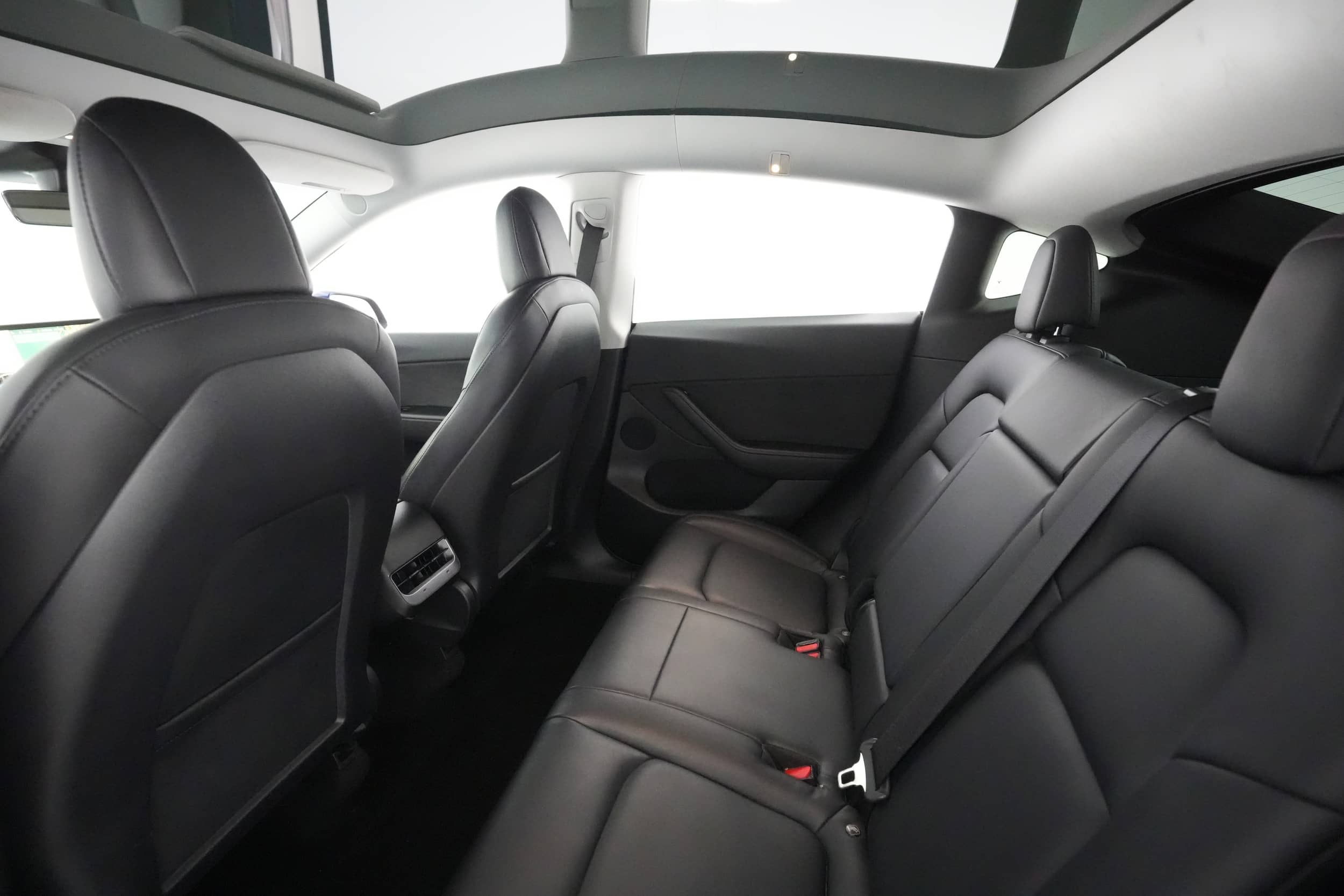 EverCars Co. vehicle image 18 for Tesla Model Y -  Long Range on EverCars Co.