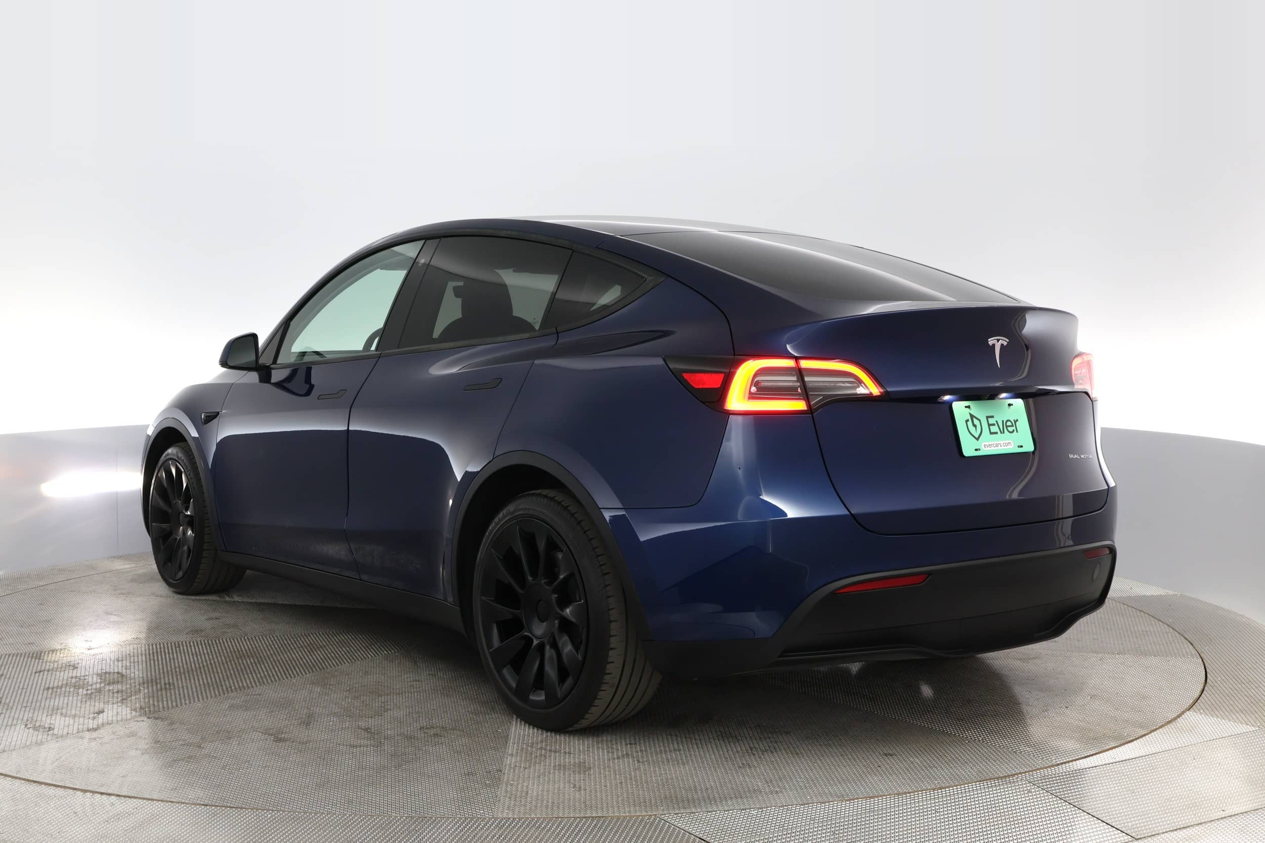EverCars Co. vehicle image 11 for Tesla Model Y -  Long Range on EverCars Co.