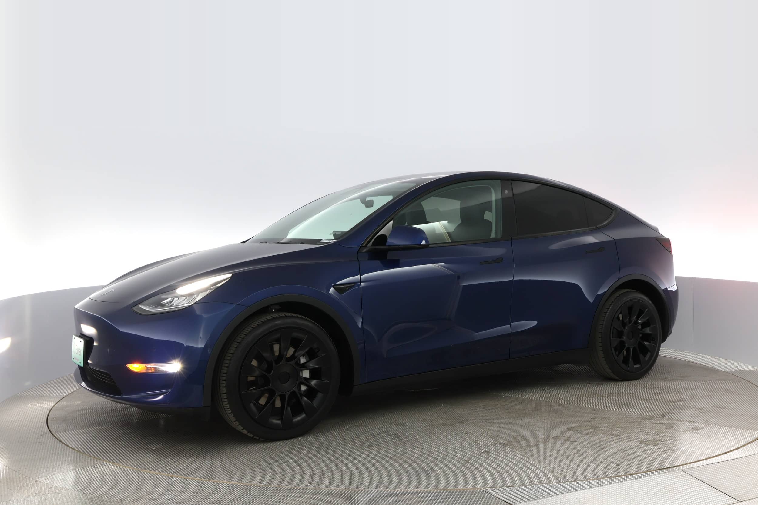EverCars Co. vehicle image 12 for Tesla Model Y -  Long Range on EverCars Co.
