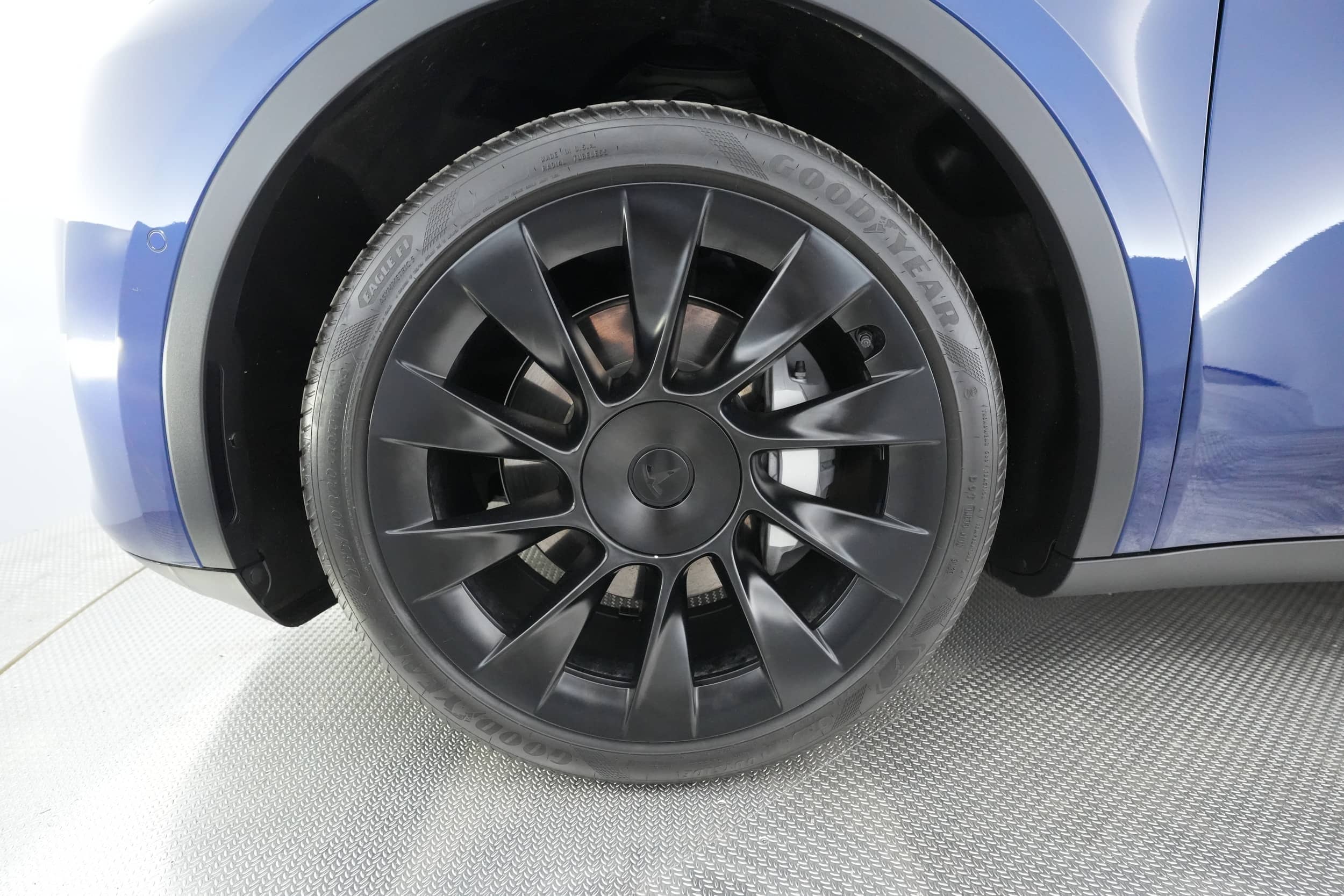 EverCars Co. vehicle image 13 for Tesla Model Y -  Long Range on EverCars Co.
