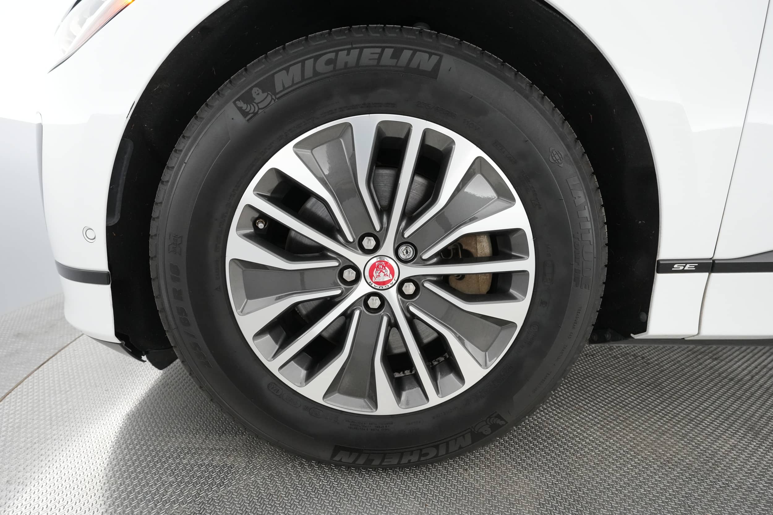 EverCars Co. vehicle image 12 for Jaguar I-Pace -  SE on EverCars Co.