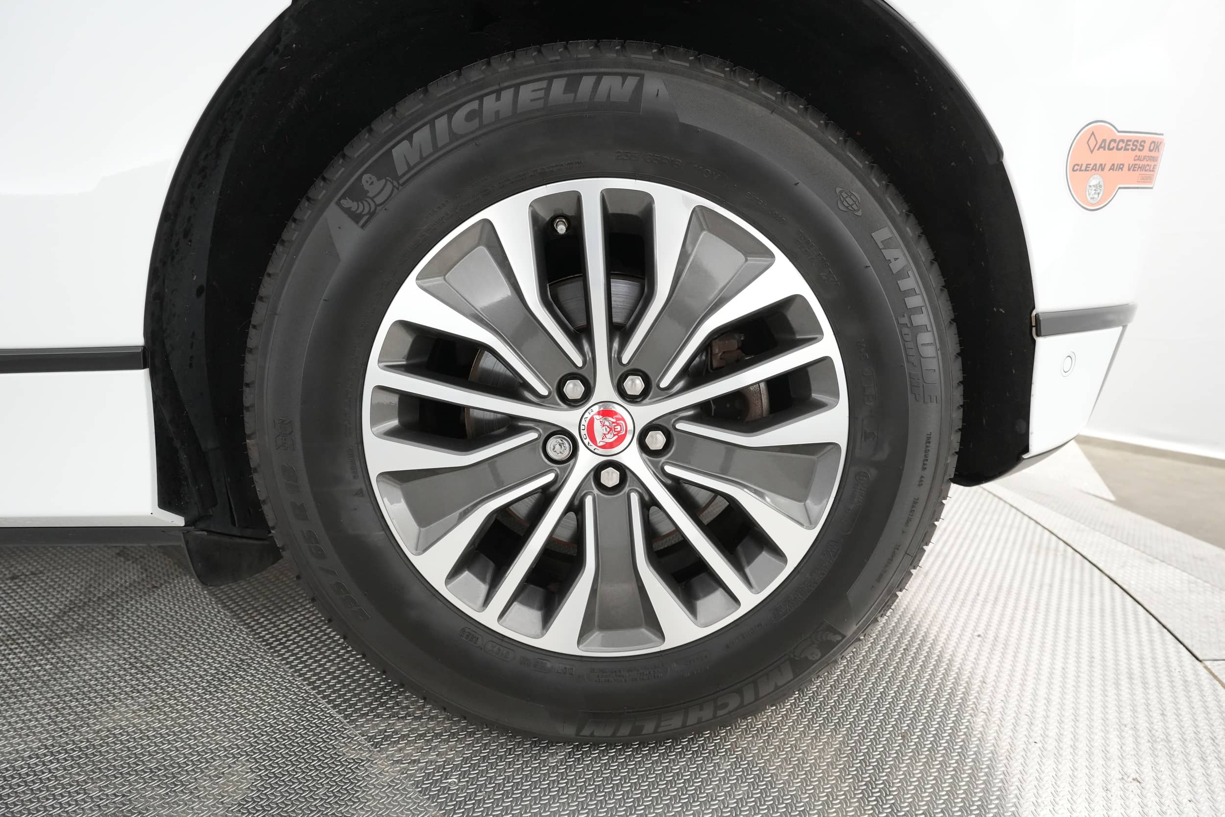 EverCars Co. vehicle image 13 for Jaguar I-Pace -  SE on EverCars Co.