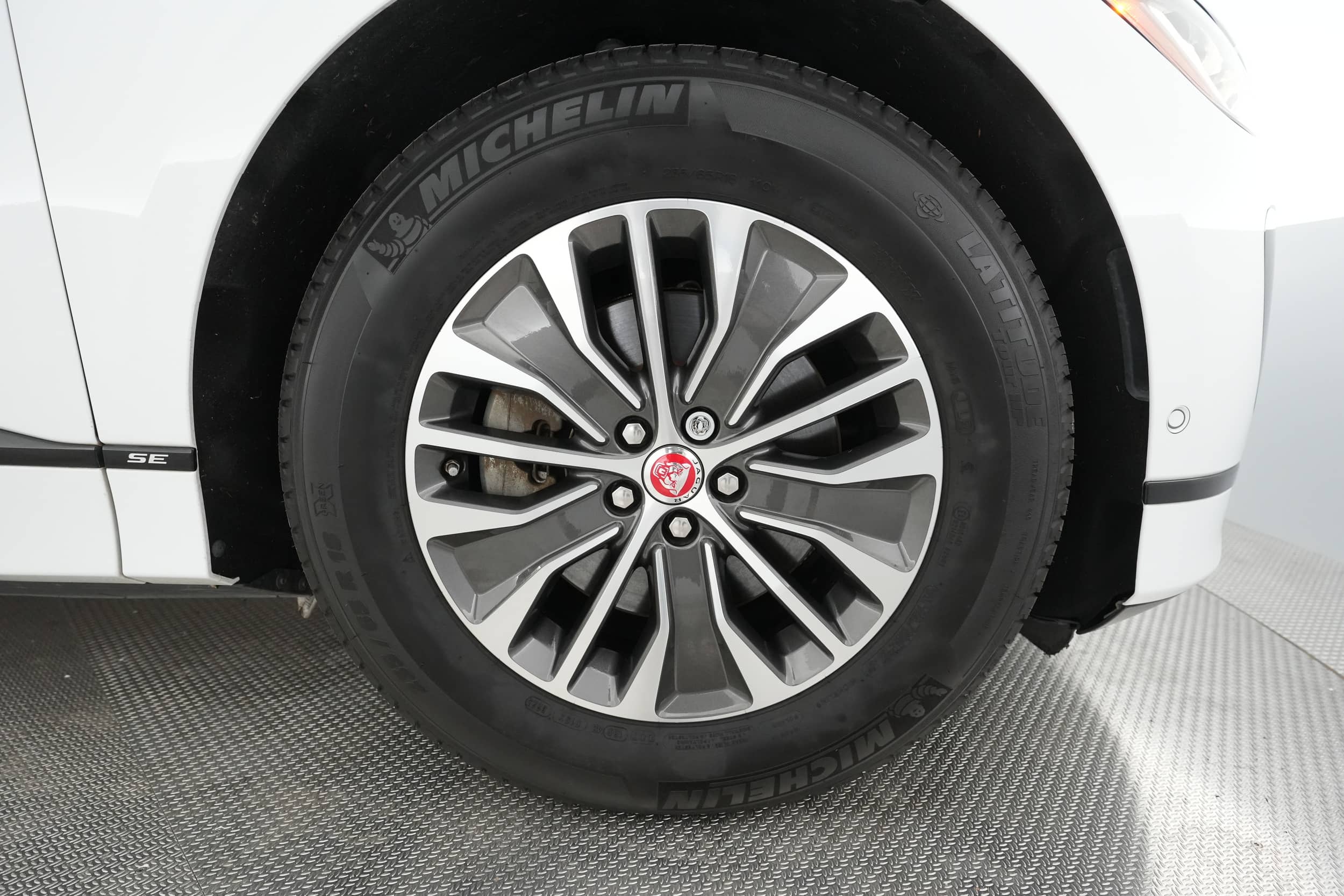 EverCars Co. vehicle image 14 for Jaguar I-Pace -  SE on EverCars Co.