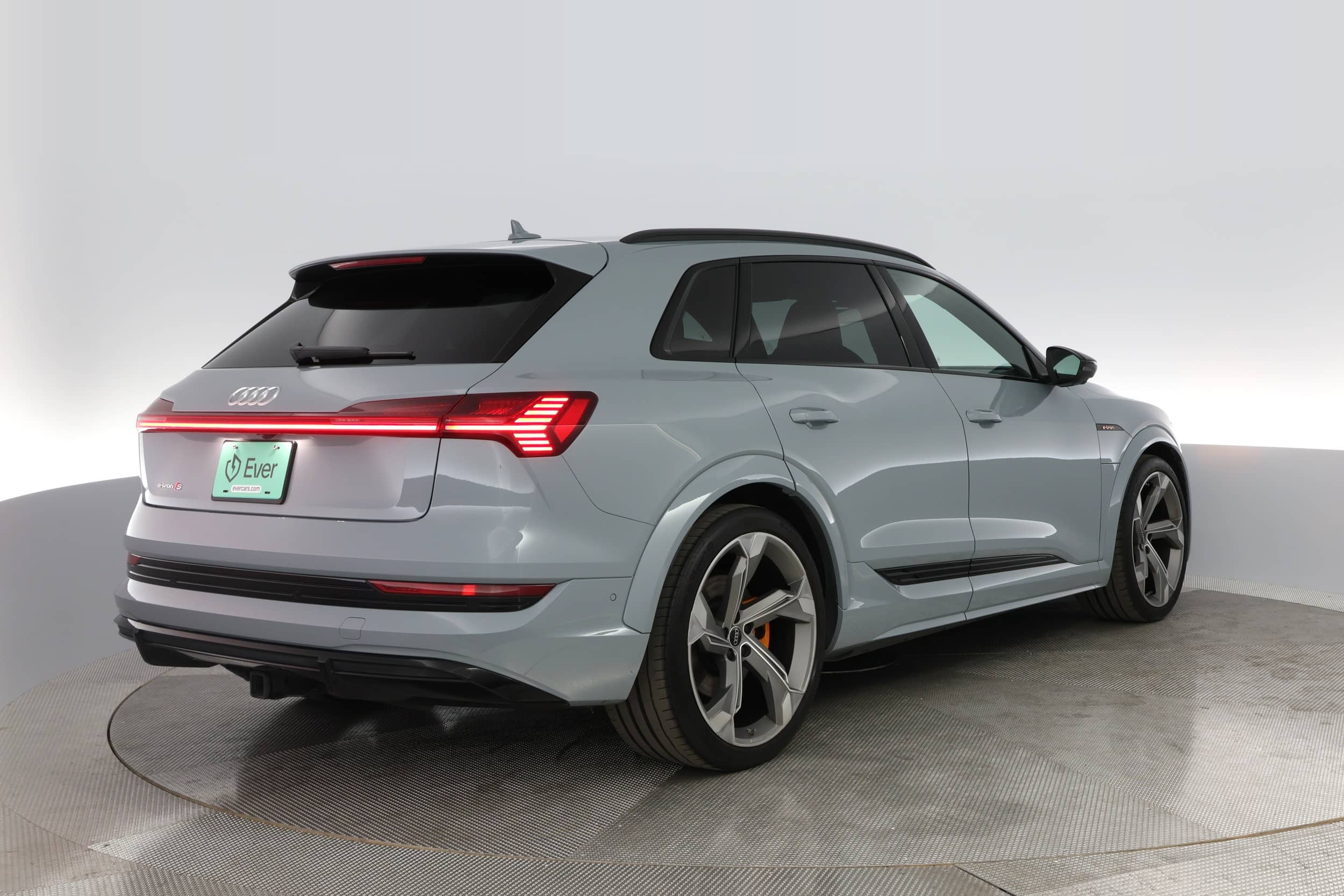 EverCars Co. vehicle image 9 for Audi e-tron -  S Prestige on EverCars Co.