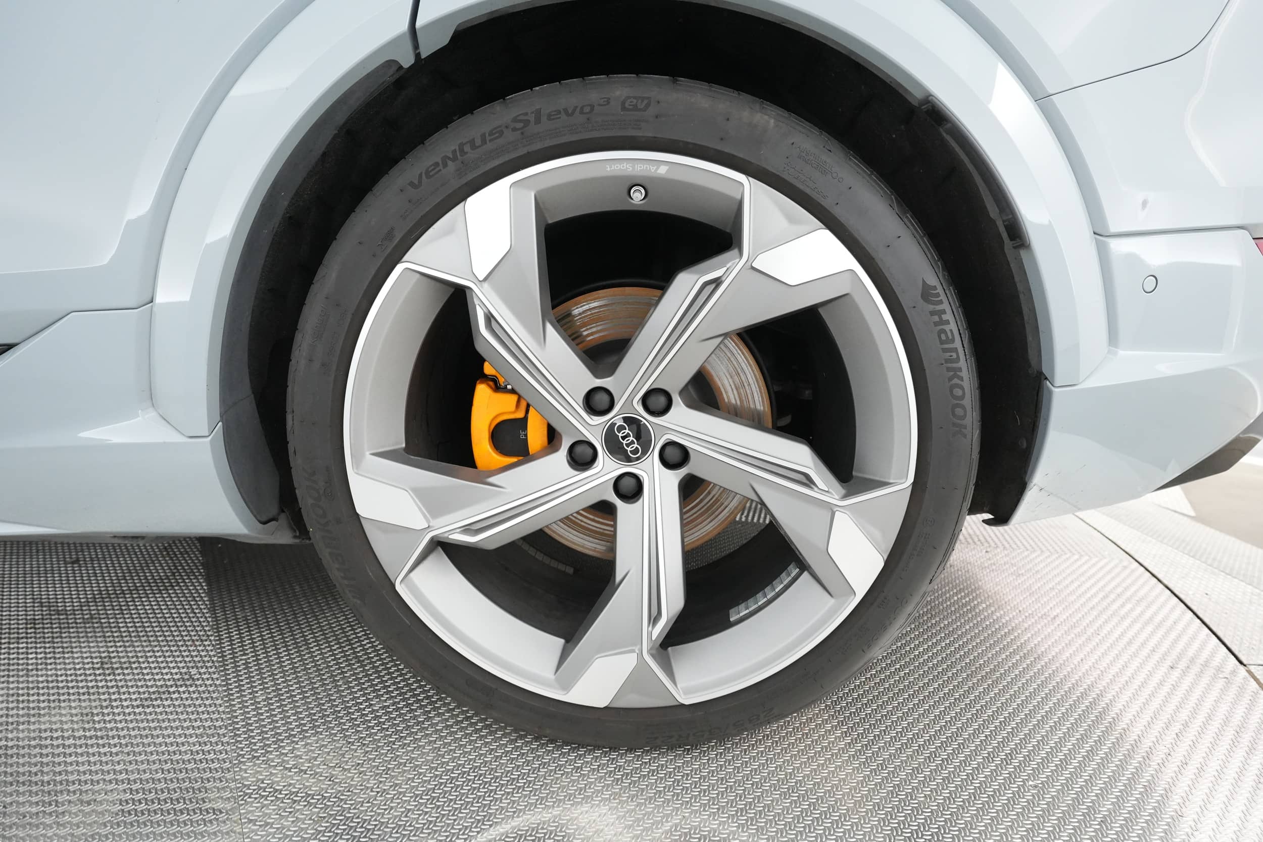 EverCars Co. vehicle image 14 for Audi e-tron -  S Prestige on EverCars Co.