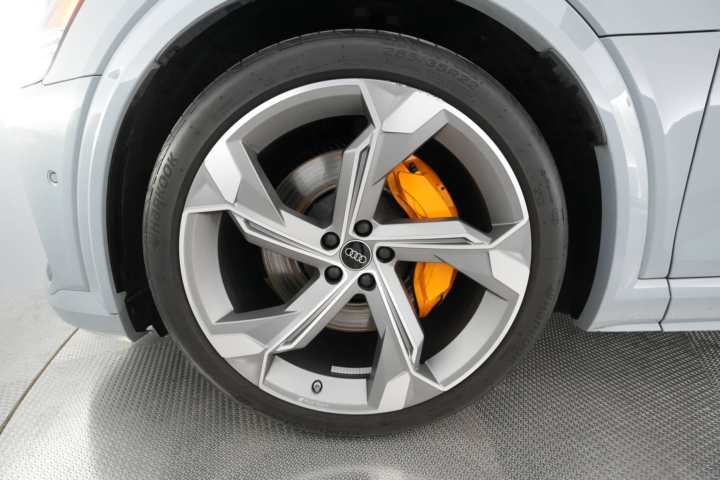 EverCars Co. vehicle image 13 for Audi e-tron -  S Prestige on EverCars Co.