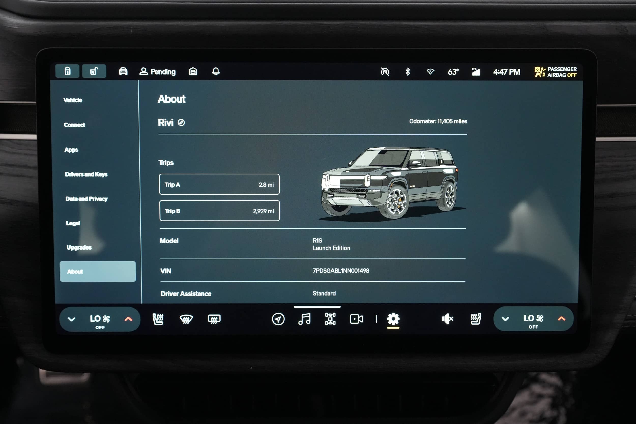 EverCars Co. vehicle image 5 for Rivian R1S -  Launch Edition on EverCars Co.