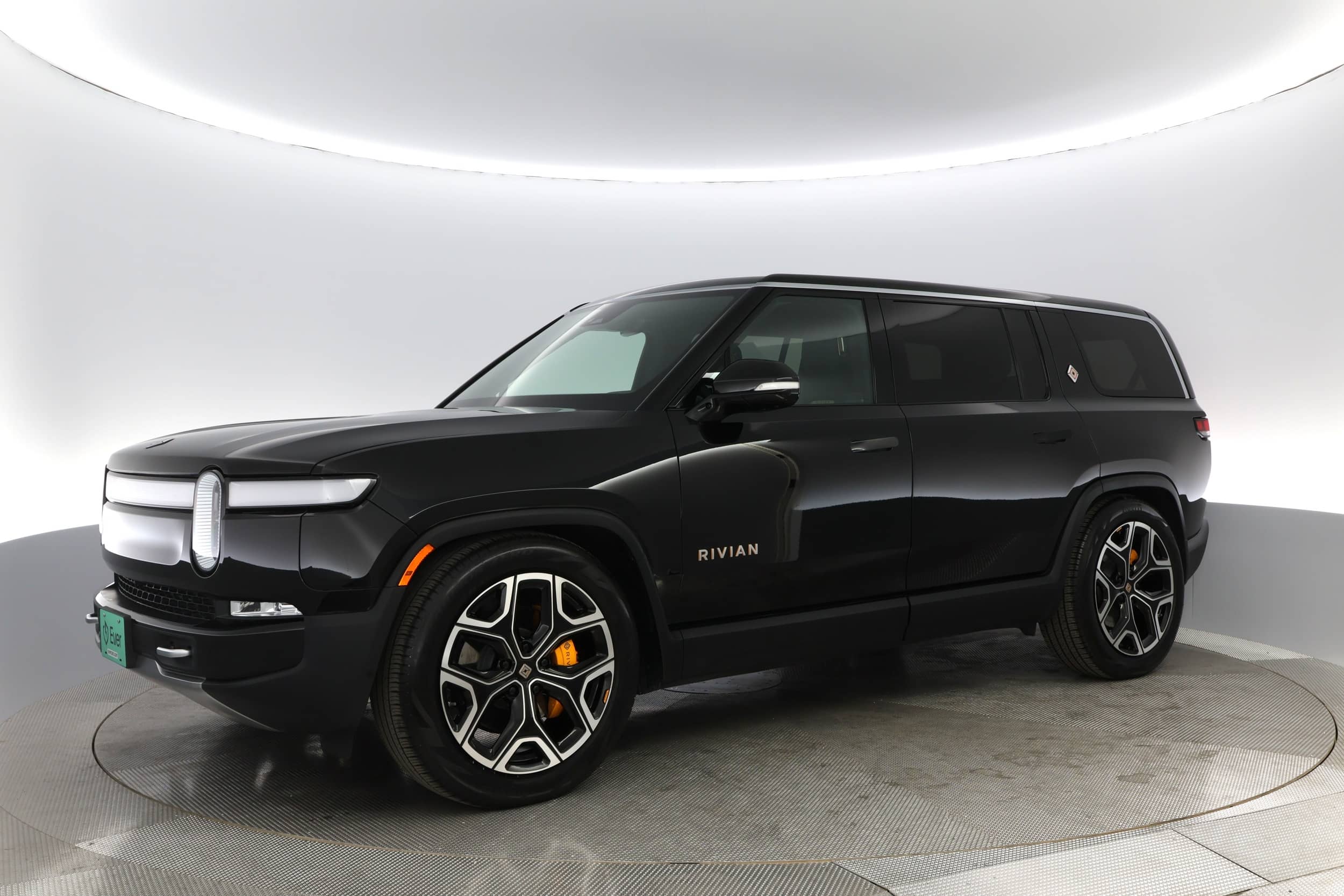 EverCars Co. vehicle image 10 for Rivian R1S -  Launch Edition on EverCars Co.