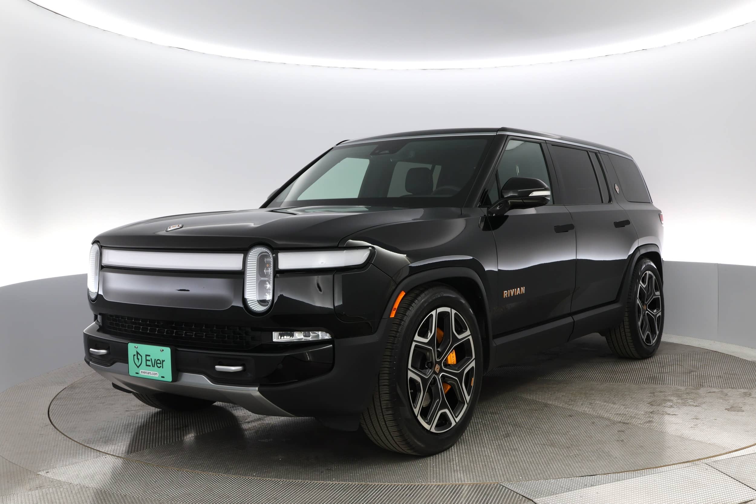 EverCars Co. featured vehicle's image for Rivian R1S -  Launch Edition on EverCars Co.