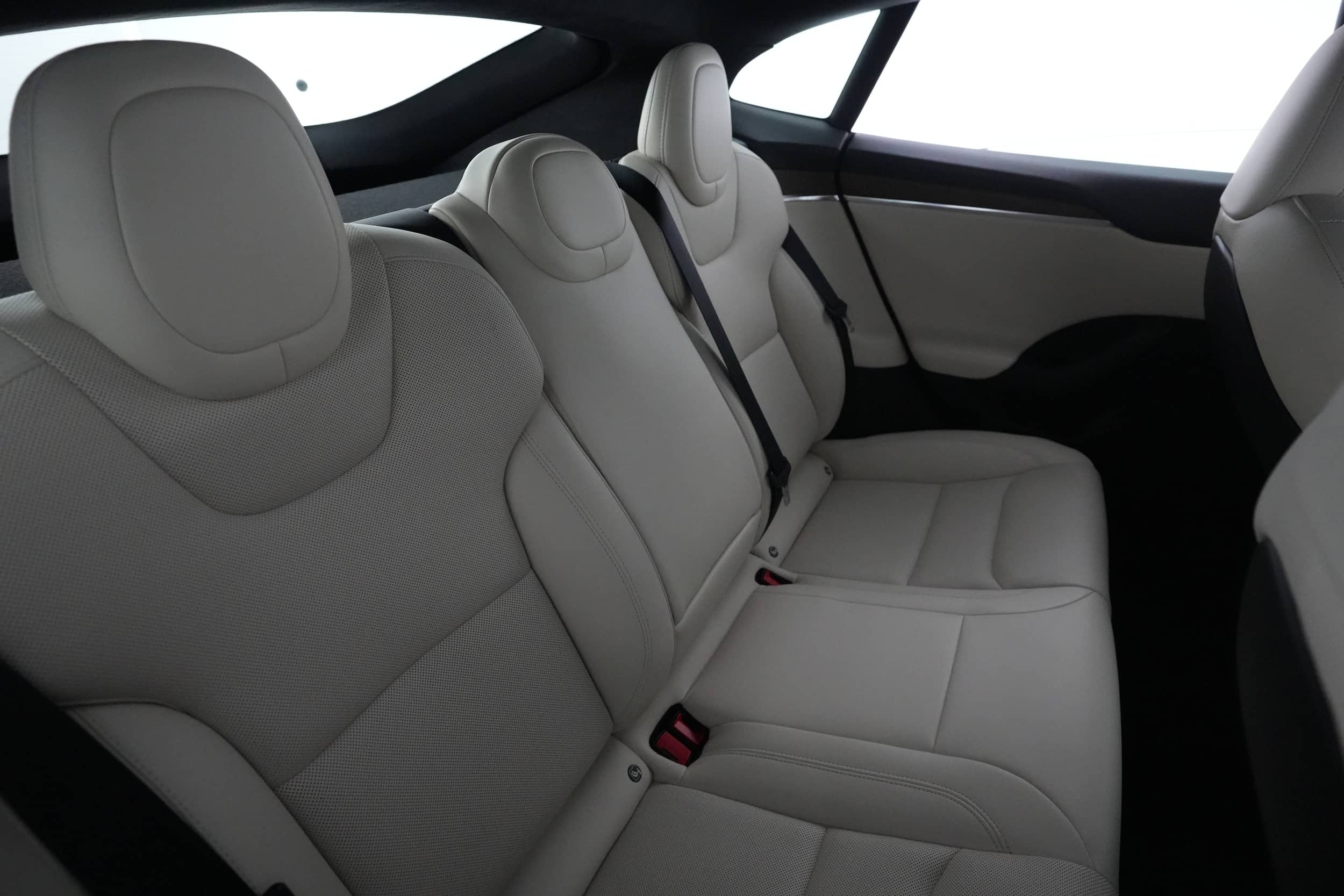 EverCars Co. vehicle image 3 for Tesla Model S -  Long Range on EverCars Co.