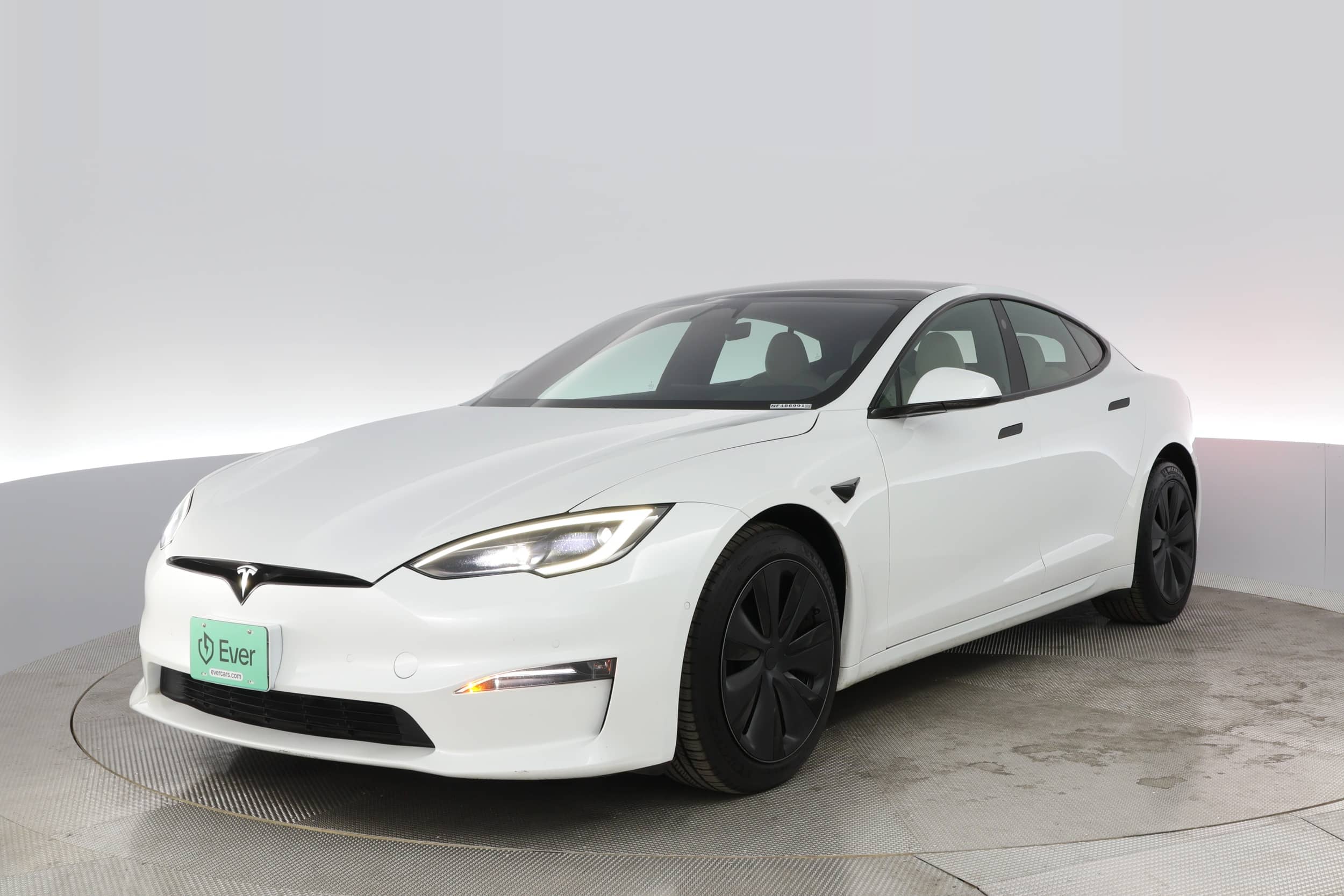EverCars Co. featured vehicle's image for Tesla Model S -  Long Range on EverCars Co.