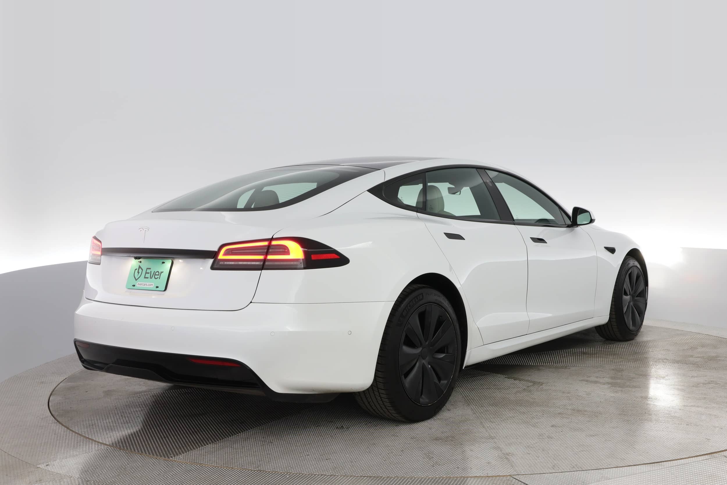 EverCars Co. vehicle image 2 for Tesla Model S -  Long Range on EverCars Co.