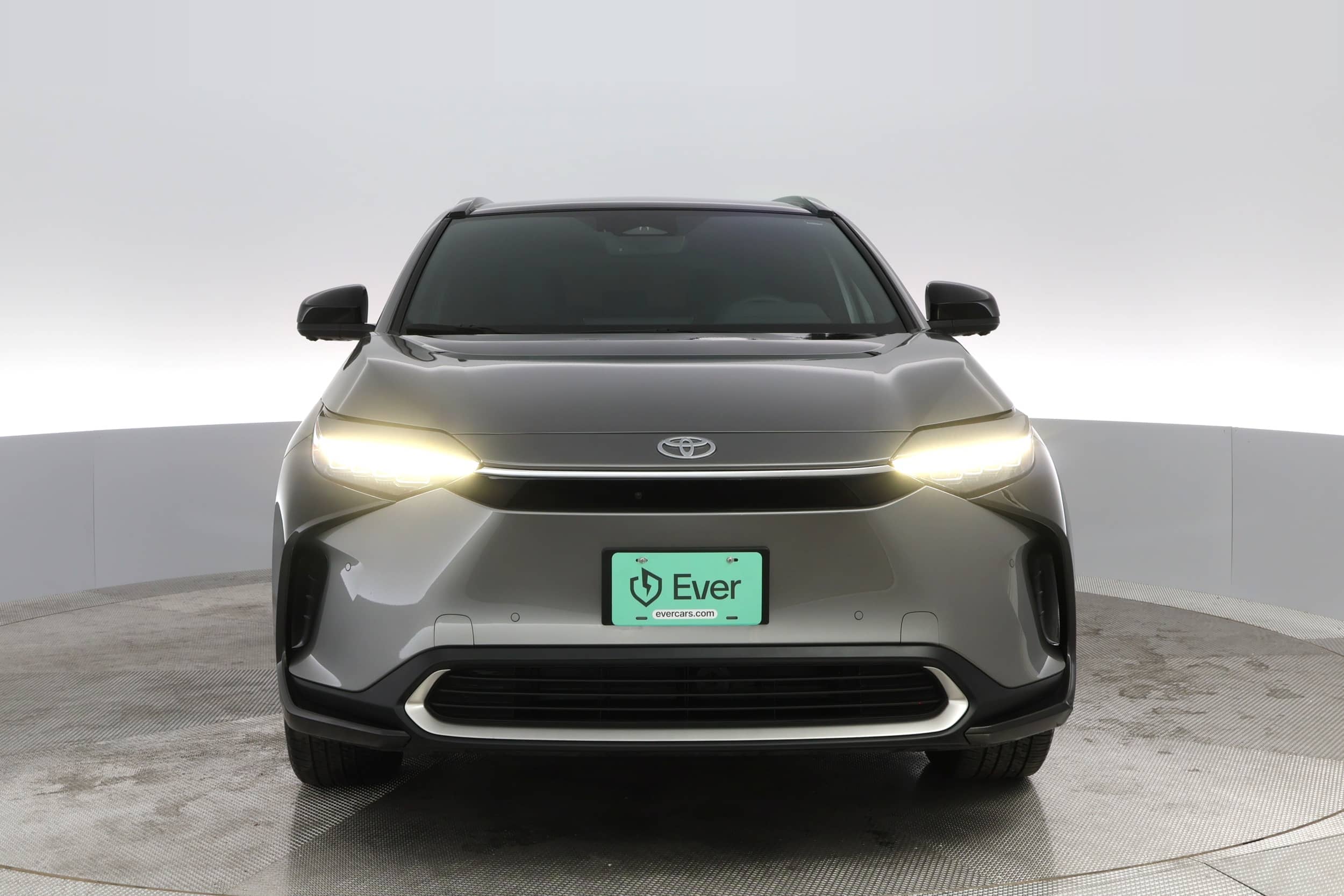 EverCars Co. vehicle image 5 for Toyota bZ4 X -  Limited on EverCars Co.