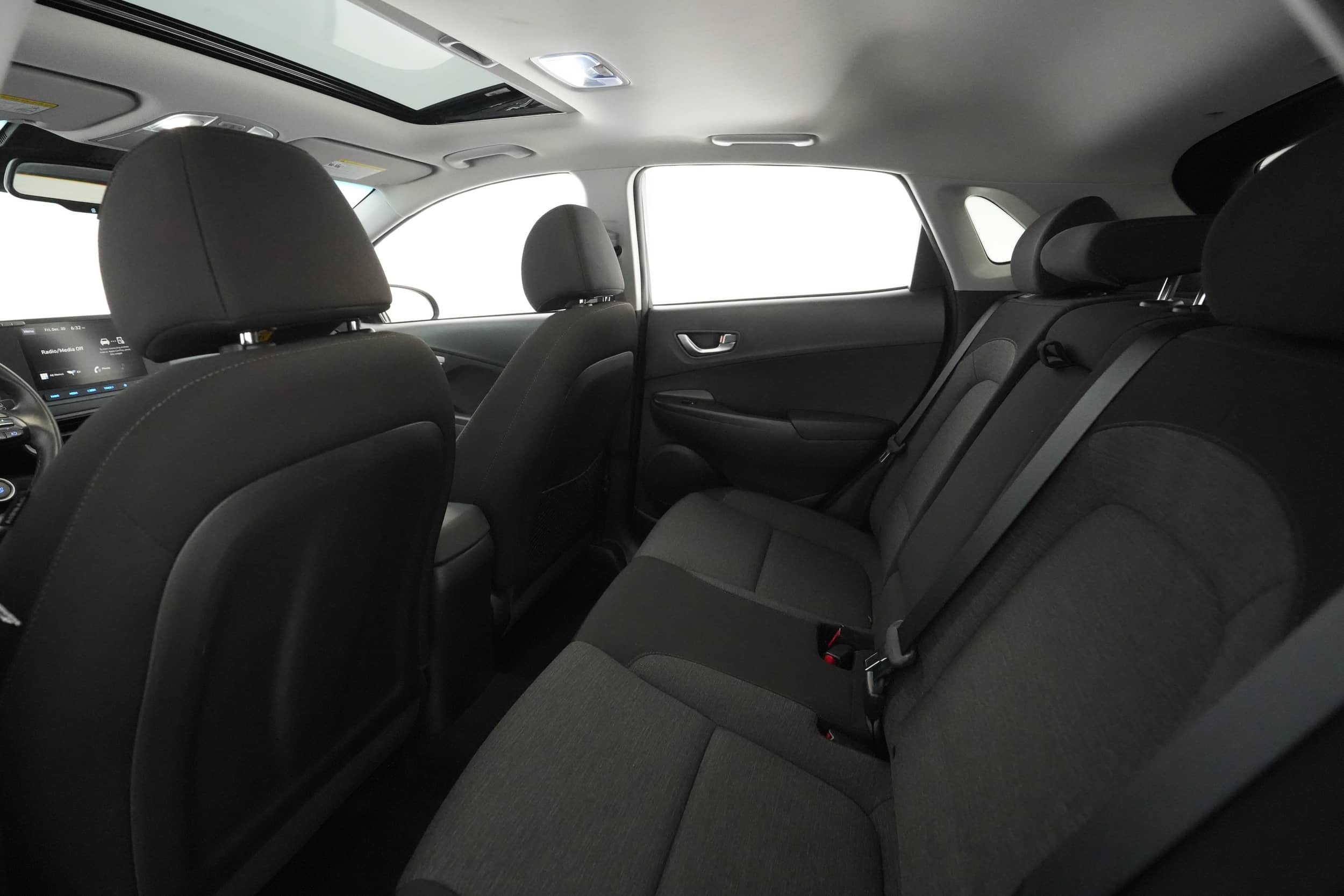 EverCars Co. vehicle image 18 for Hyundai Kona -  SEL on EverCars Co.