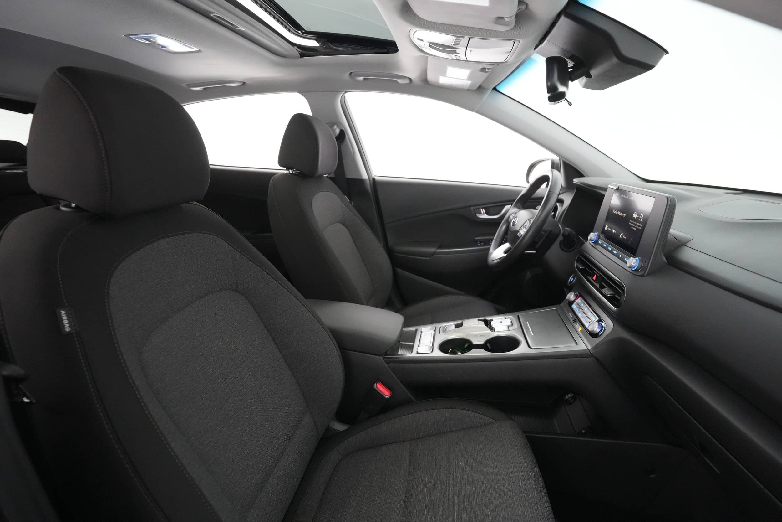 EverCars Co. vehicle image 19 for Hyundai Kona -  SEL on EverCars Co.