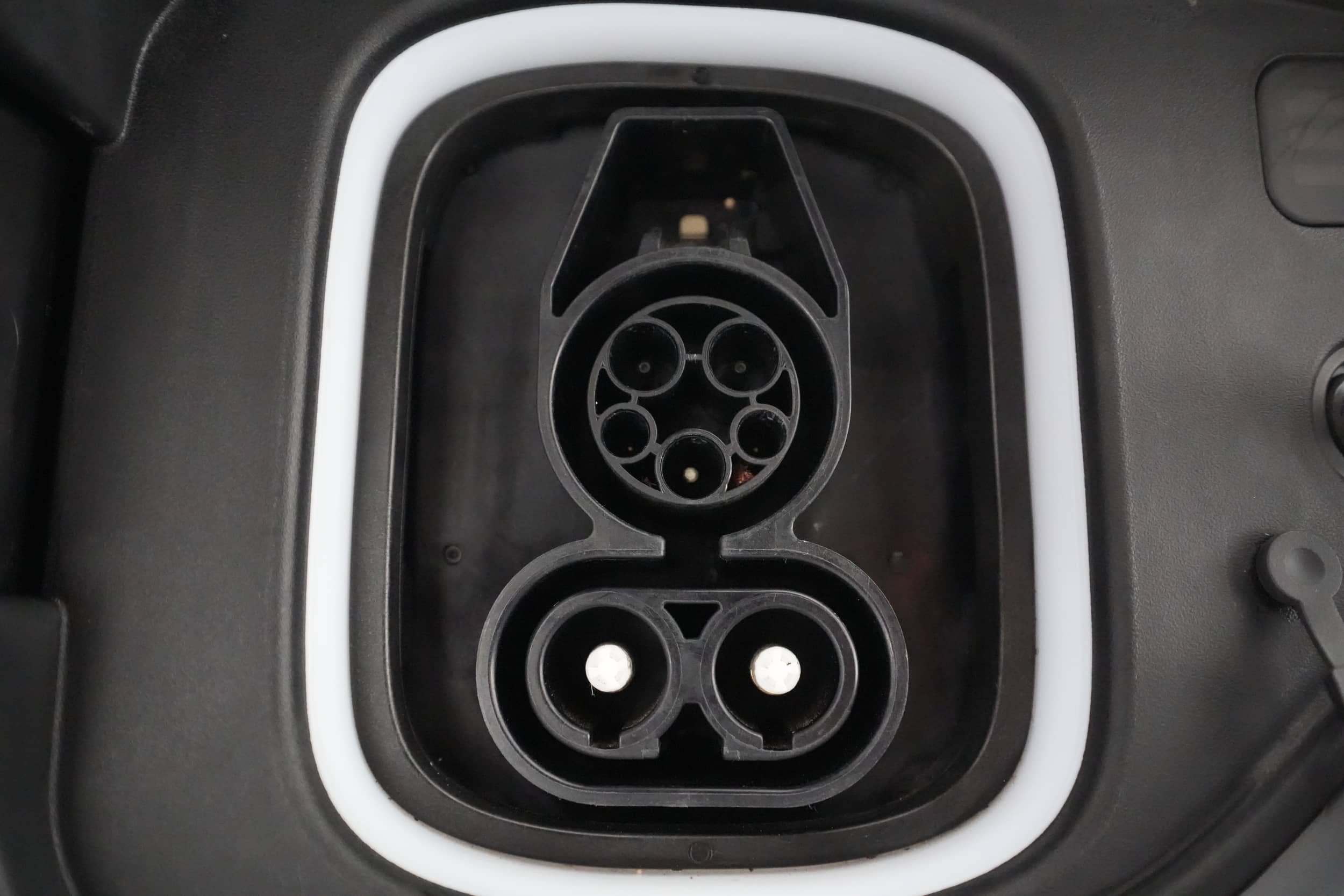 EverCars Co. vehicle image 23 for Hyundai Kona -  SEL on EverCars Co.