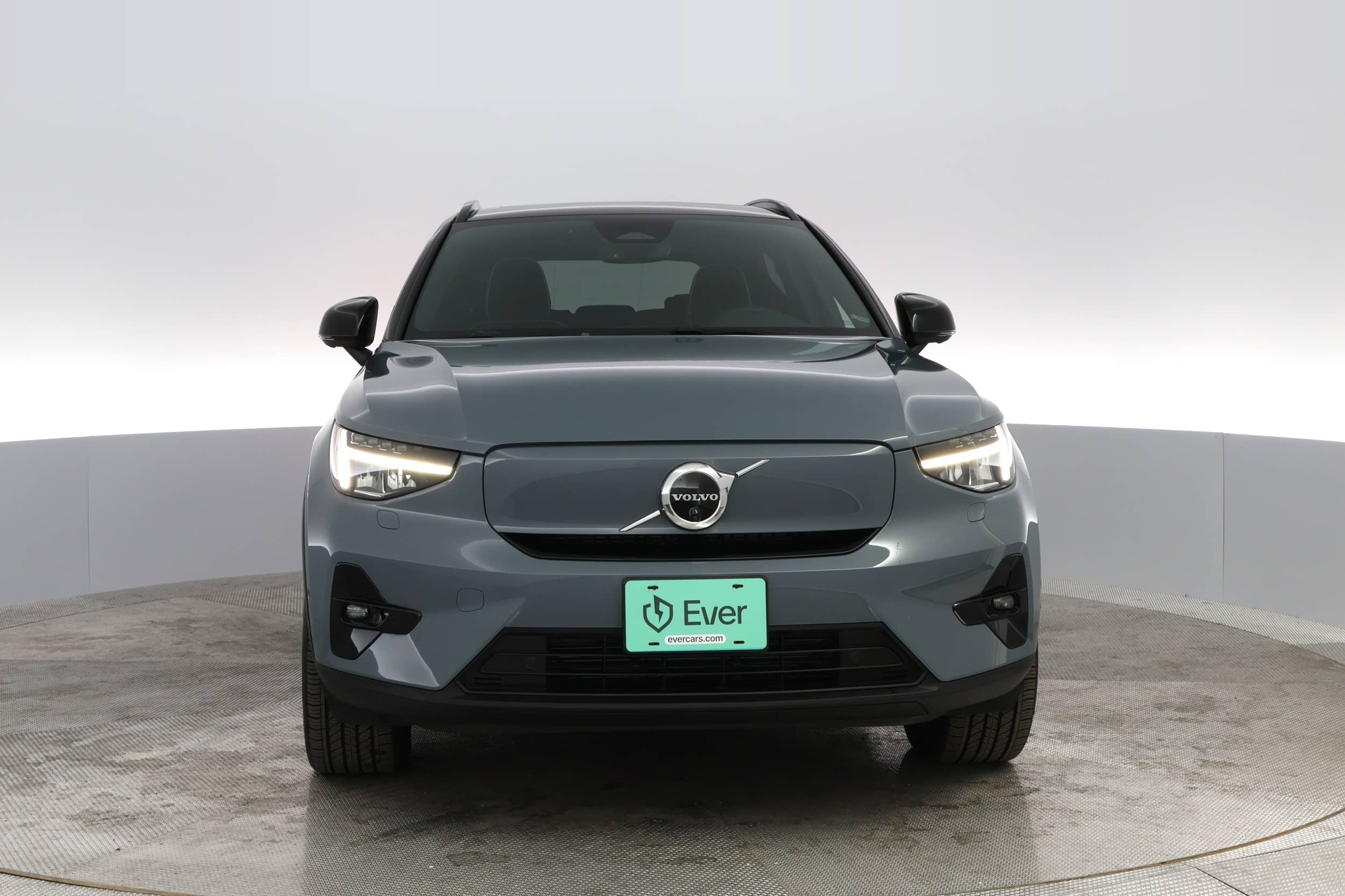 EverCars Co. vehicle image 5 for Volvo XC40 Recharge -  Twin Plus on EverCars Co.