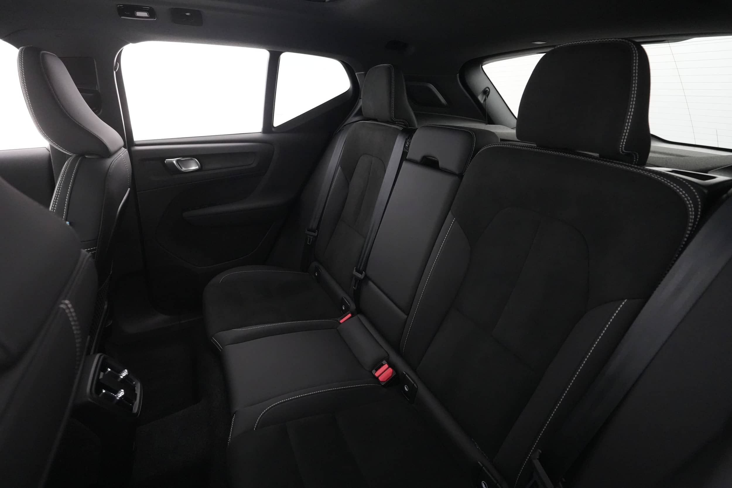 EverCars Co. vehicle image 12 for Volvo XC40 Recharge -  Twin Plus on EverCars Co.