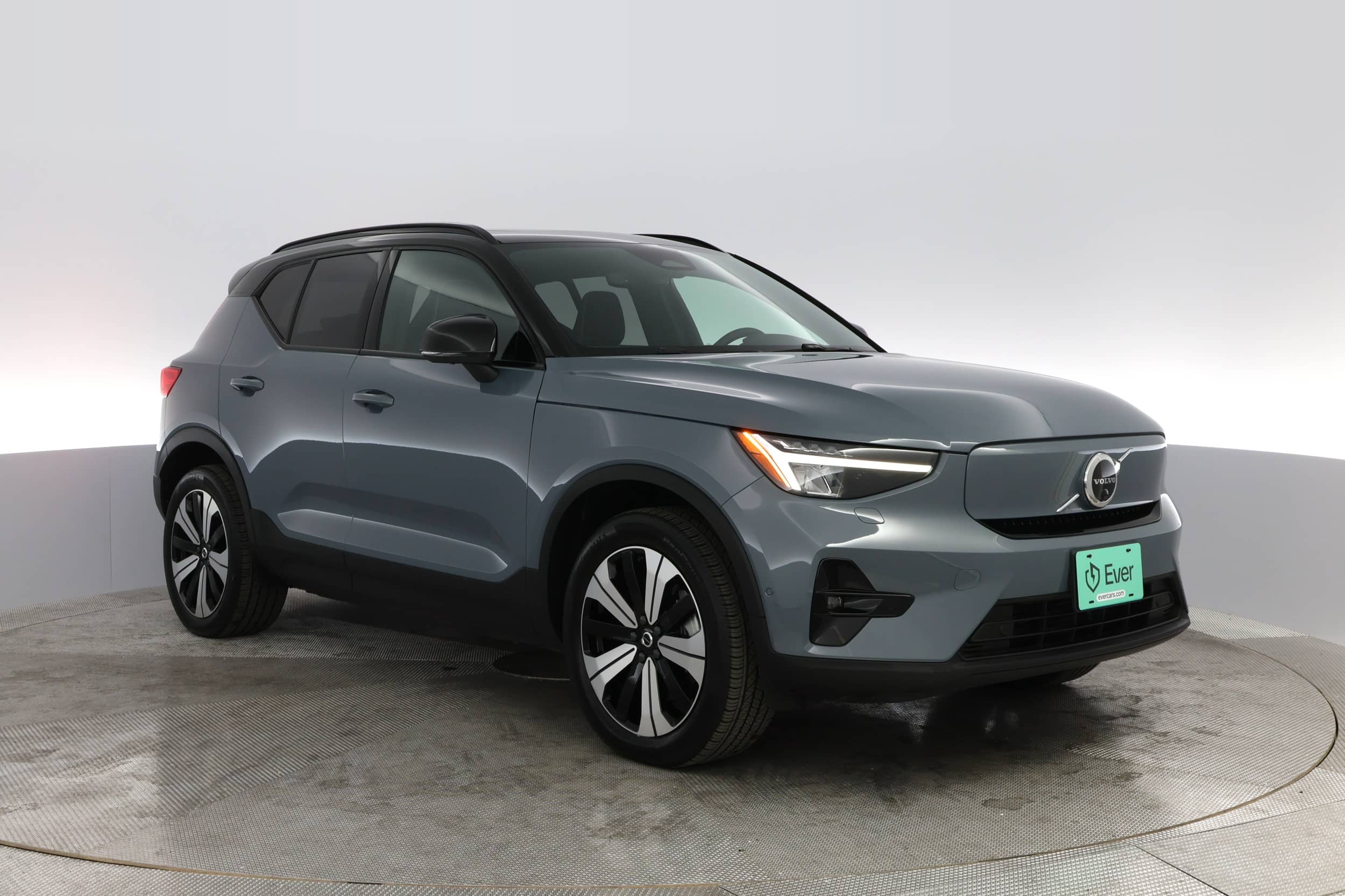 EverCars Co. vehicle image 6 for Volvo XC40 Recharge -  Twin Plus on EverCars Co.