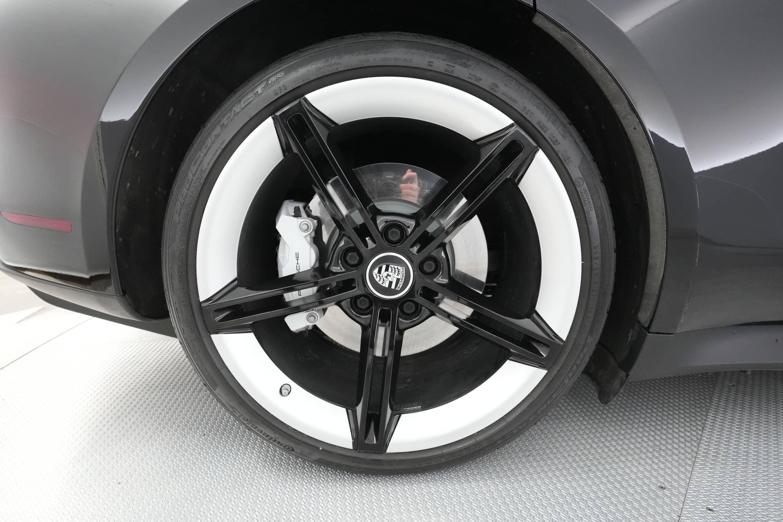 EverCars Co. vehicle image 15 for Porsche Taycan -  4S on EverCars Co.