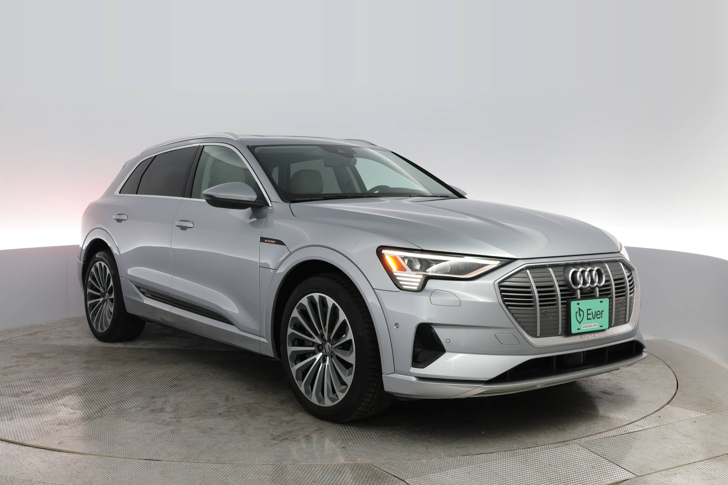 EverCars Co. vehicle image 7 for Audi e-tron -  Prestige on EverCars Co.