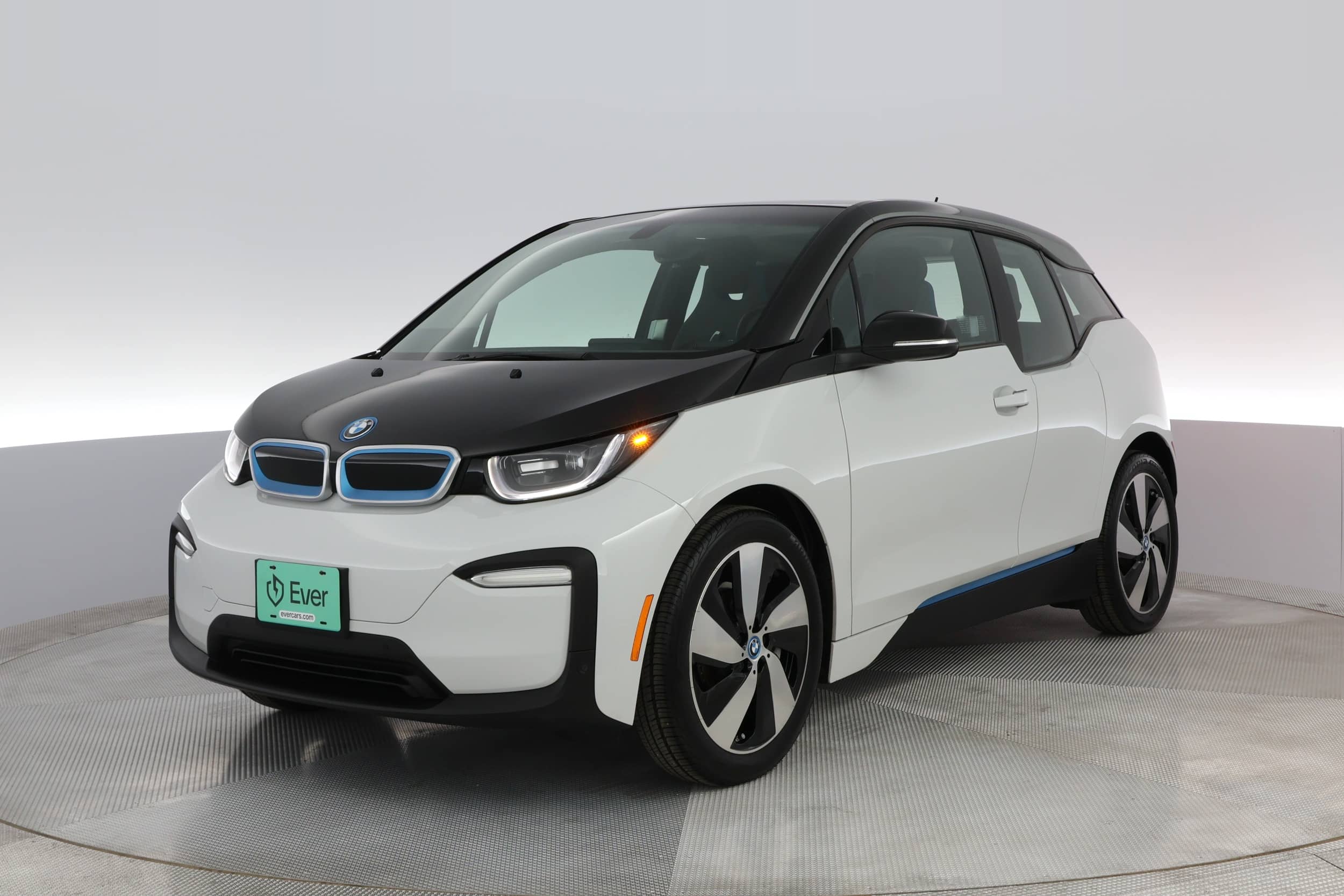 EverCars Co. vehicle image 5 for BMW i3 -  Deka World on EverCars Co.
