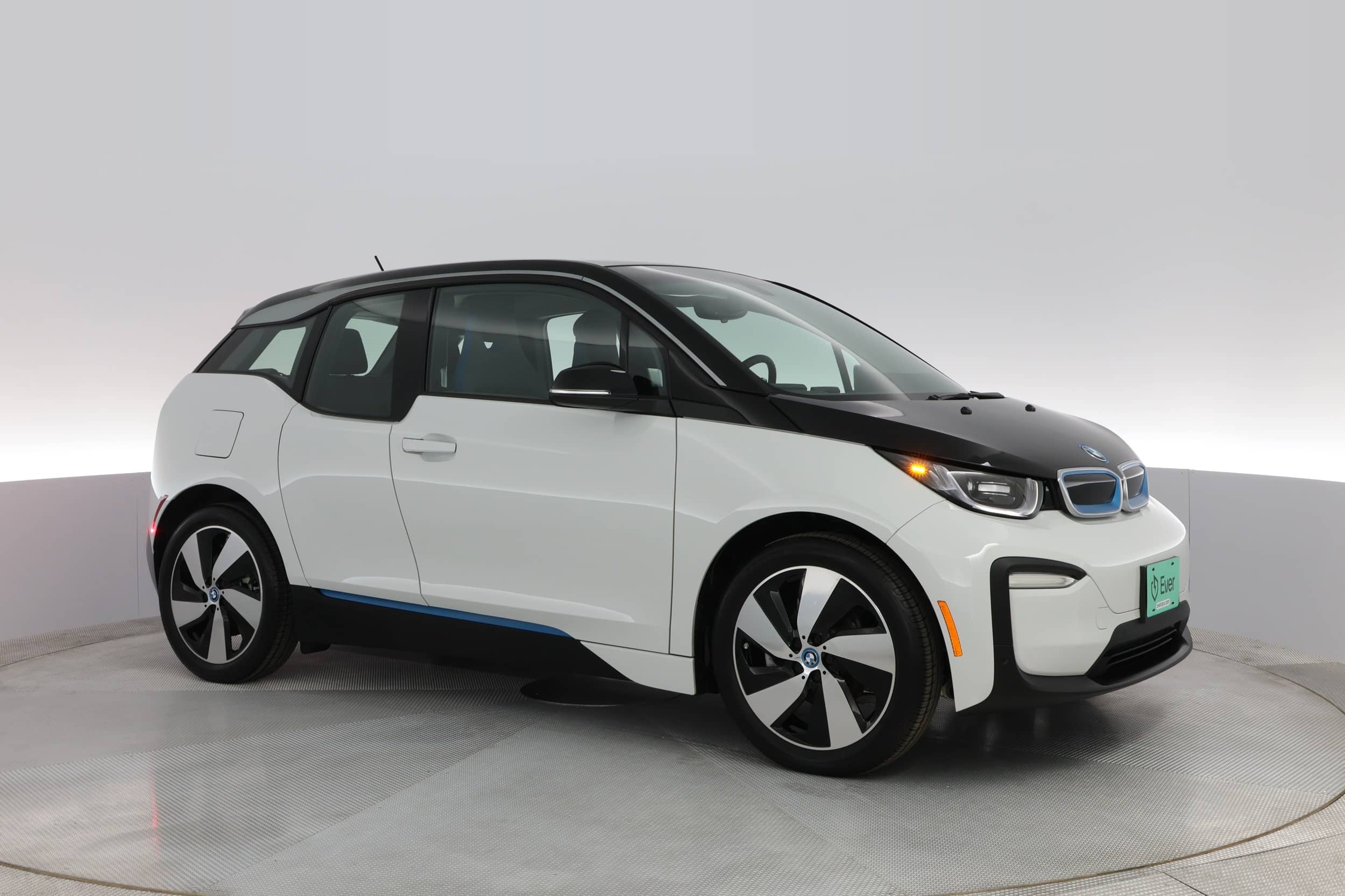 EverCars Co. vehicle image 8 for BMW i3 -  Deka World on EverCars Co.