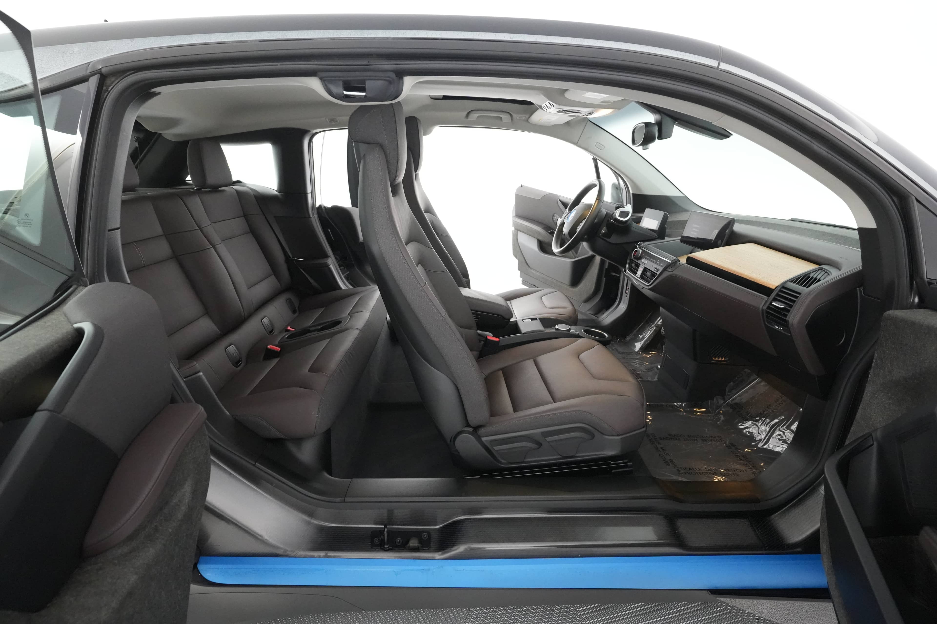 EverCars Co. vehicle image 3 for BMW i3 -  Tera on EverCars Co.