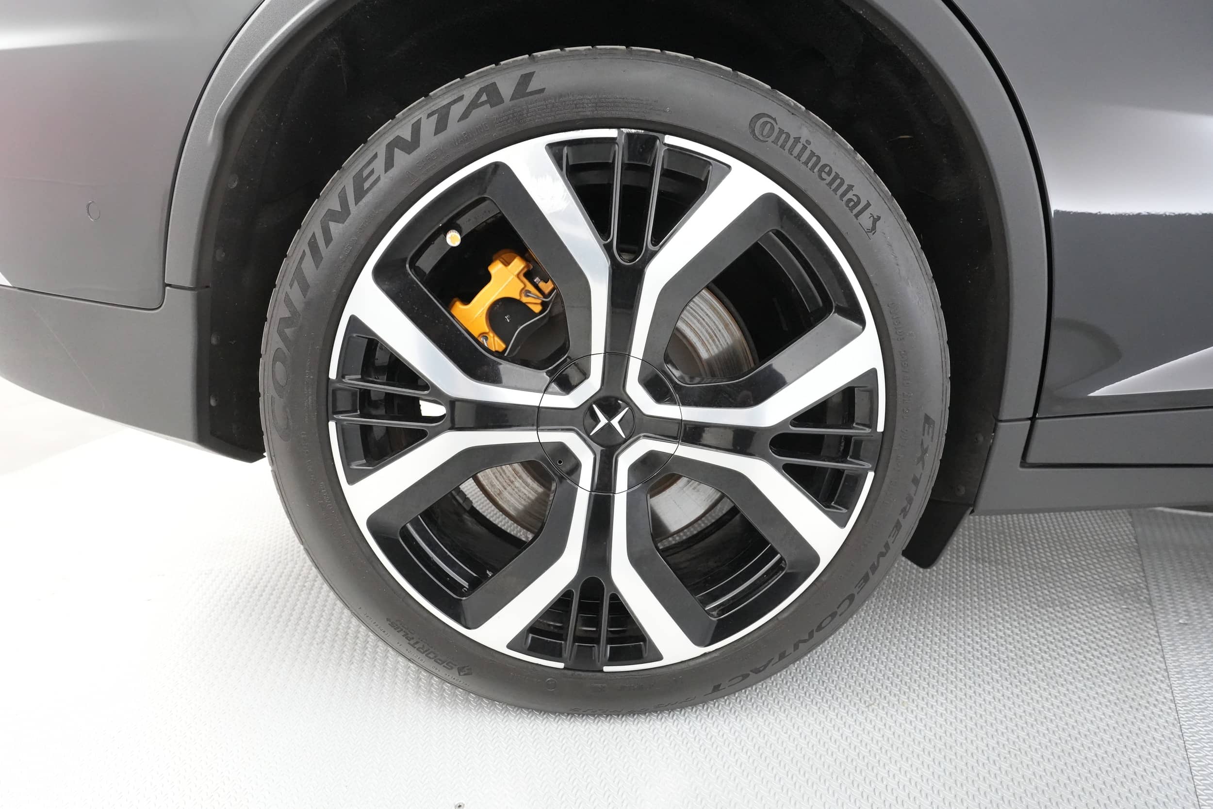 EverCars Co. vehicle image 16 for Polestar 2 -  Launch Edition on EverCars Co.