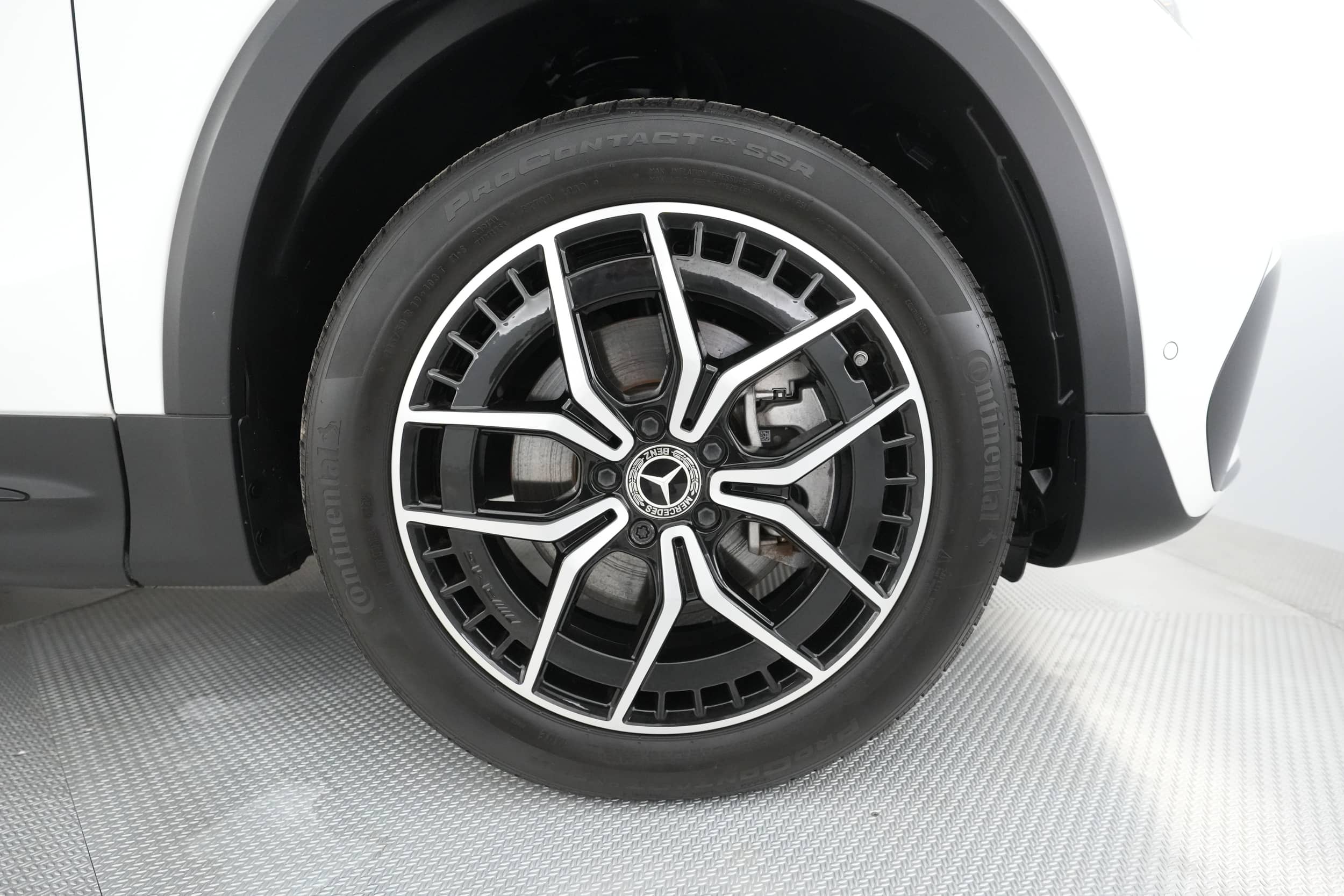 EverCars Co. vehicle image 16 for Mercedes-Benz EQB -  350 on EverCars Co.