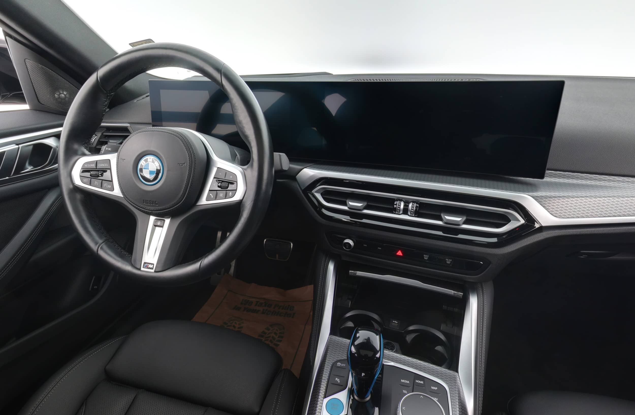 EverCars Co. vehicle image 3 for BMW i4 -  eDrive40 on EverCars Co.