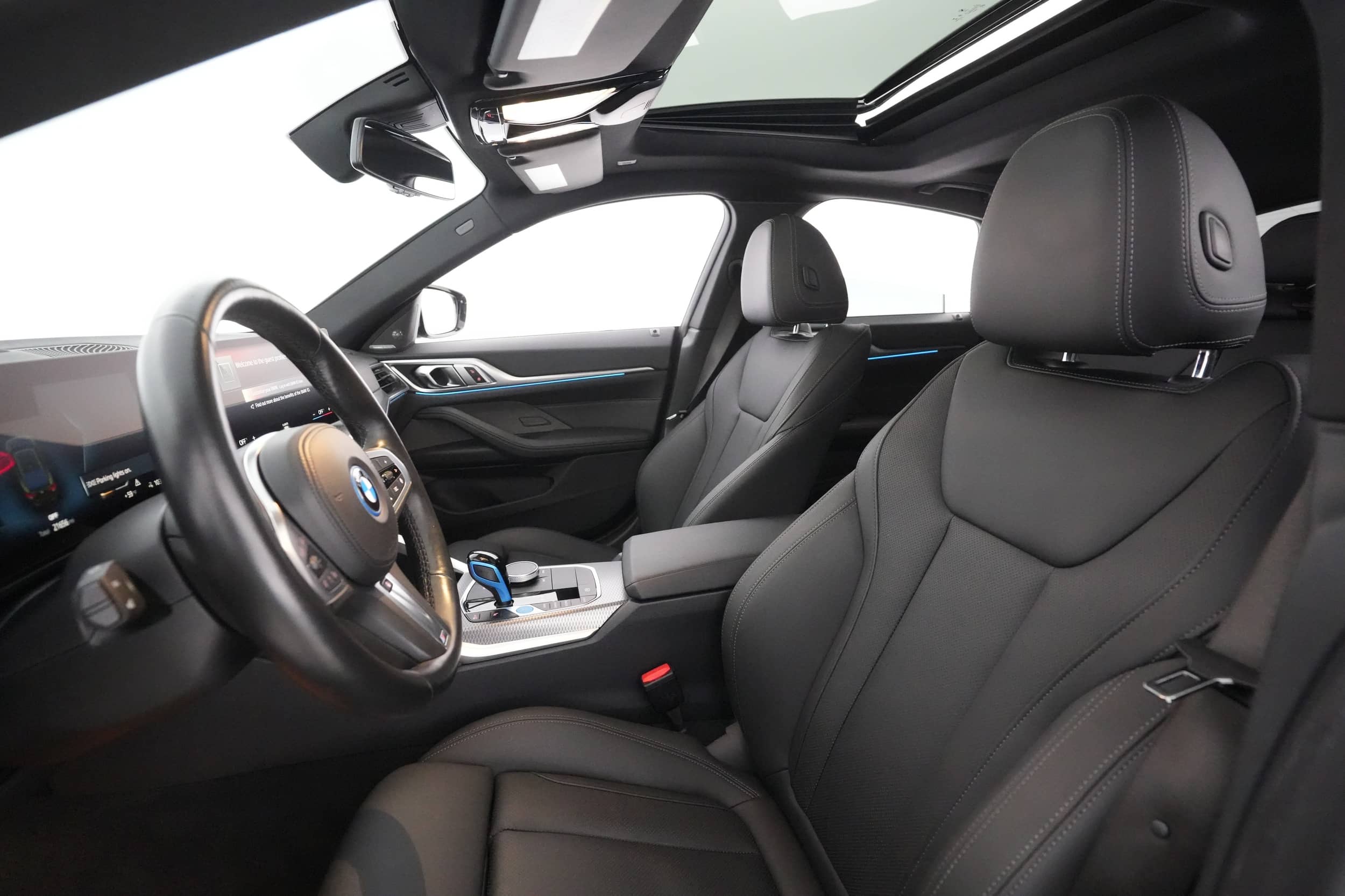 EverCars Co. vehicle image 16 for BMW i4 -  eDrive40 on EverCars Co.
