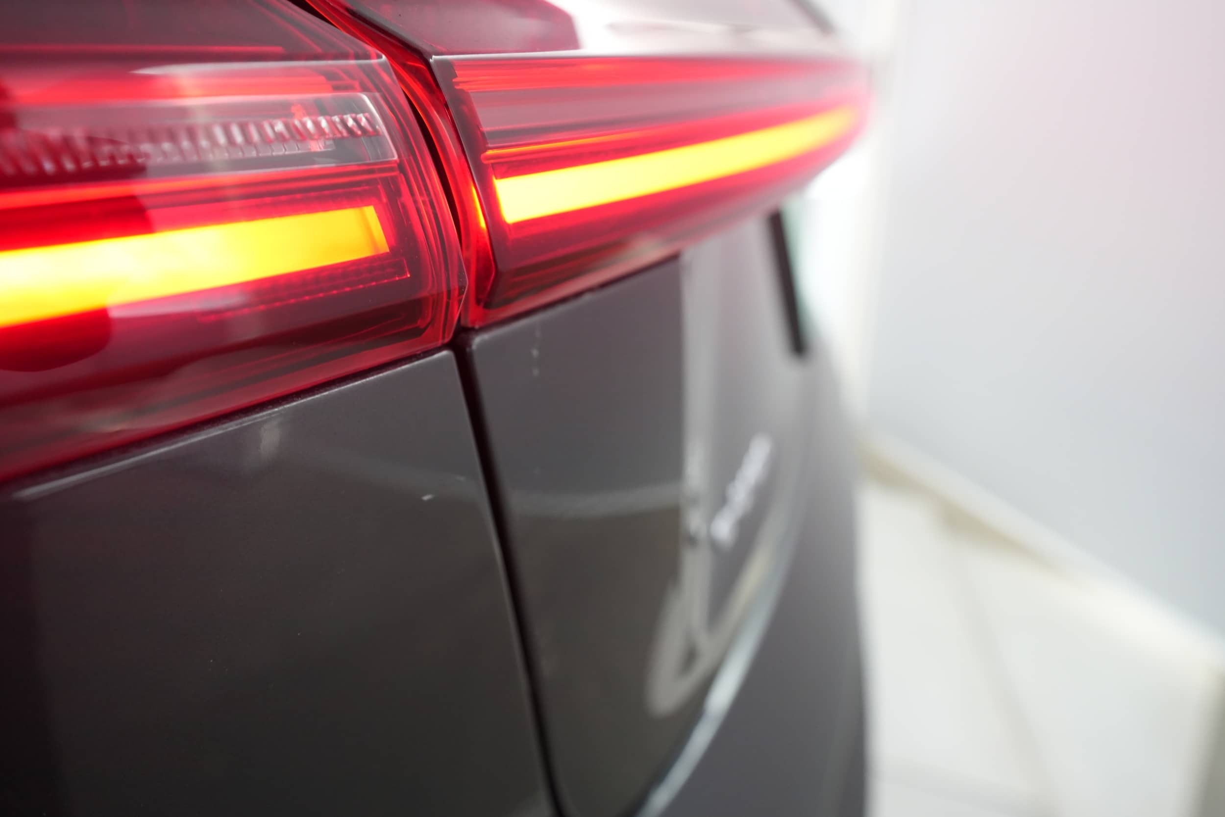 EverCars Co. vehicle image 29 for Audi e-tron -  Premium Plus on EverCars Co.