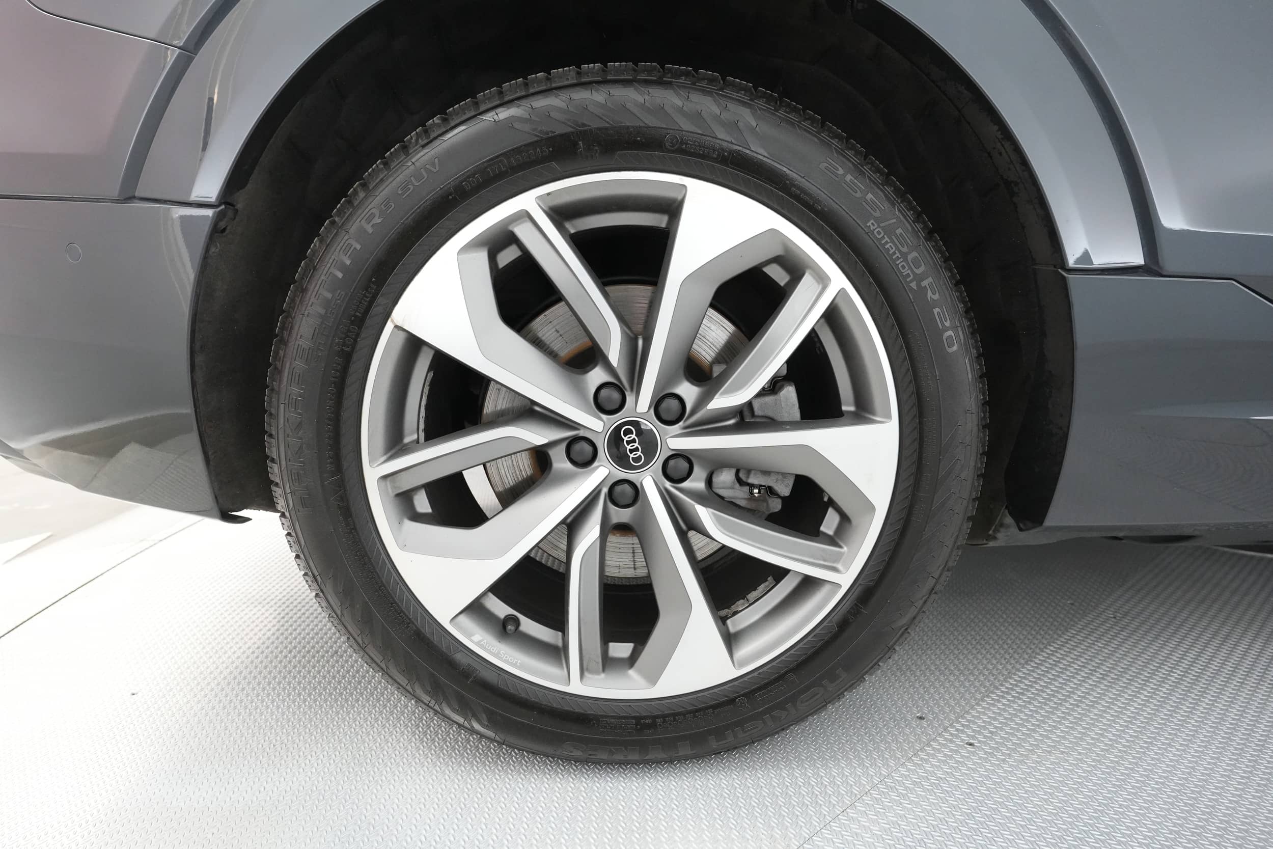 EverCars Co. vehicle image 16 for Audi e-tron -  Premium Plus on EverCars Co.