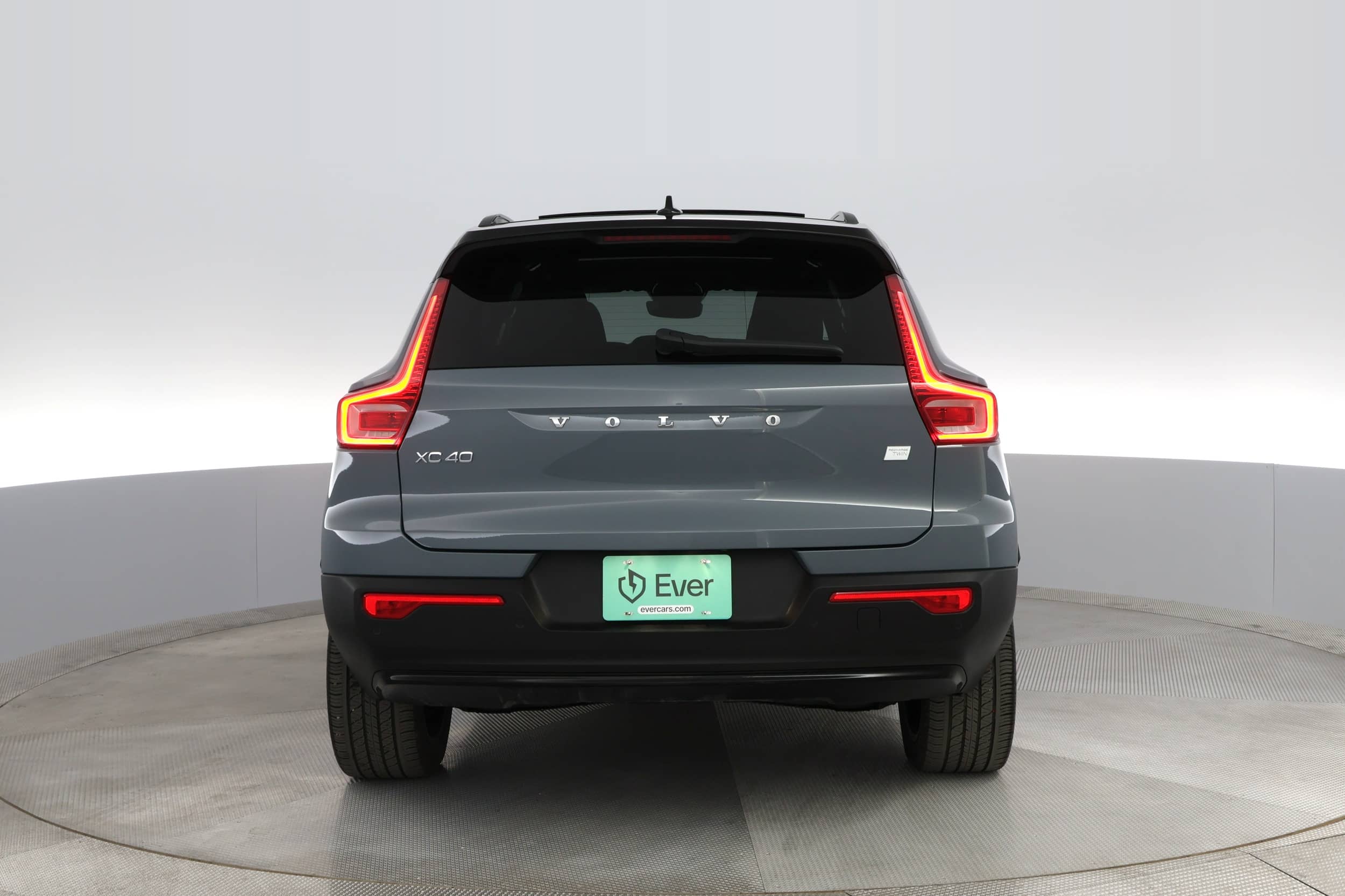 EverCars Co. vehicle image 10 for Volvo XC40 Recharge -  Twin Plus on EverCars Co.