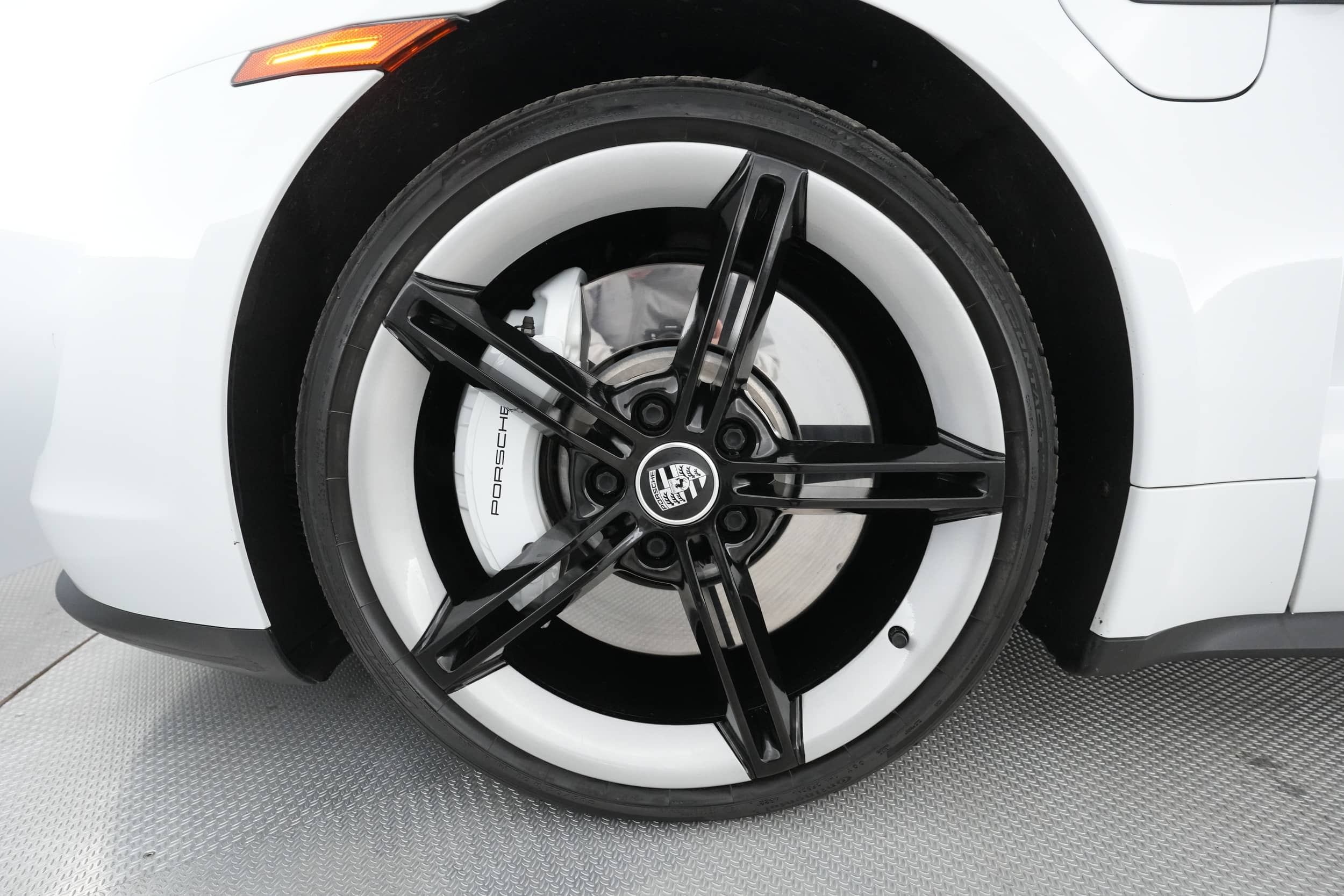 EverCars Co. vehicle image 12 for Porsche Taycan -  4S on EverCars Co.