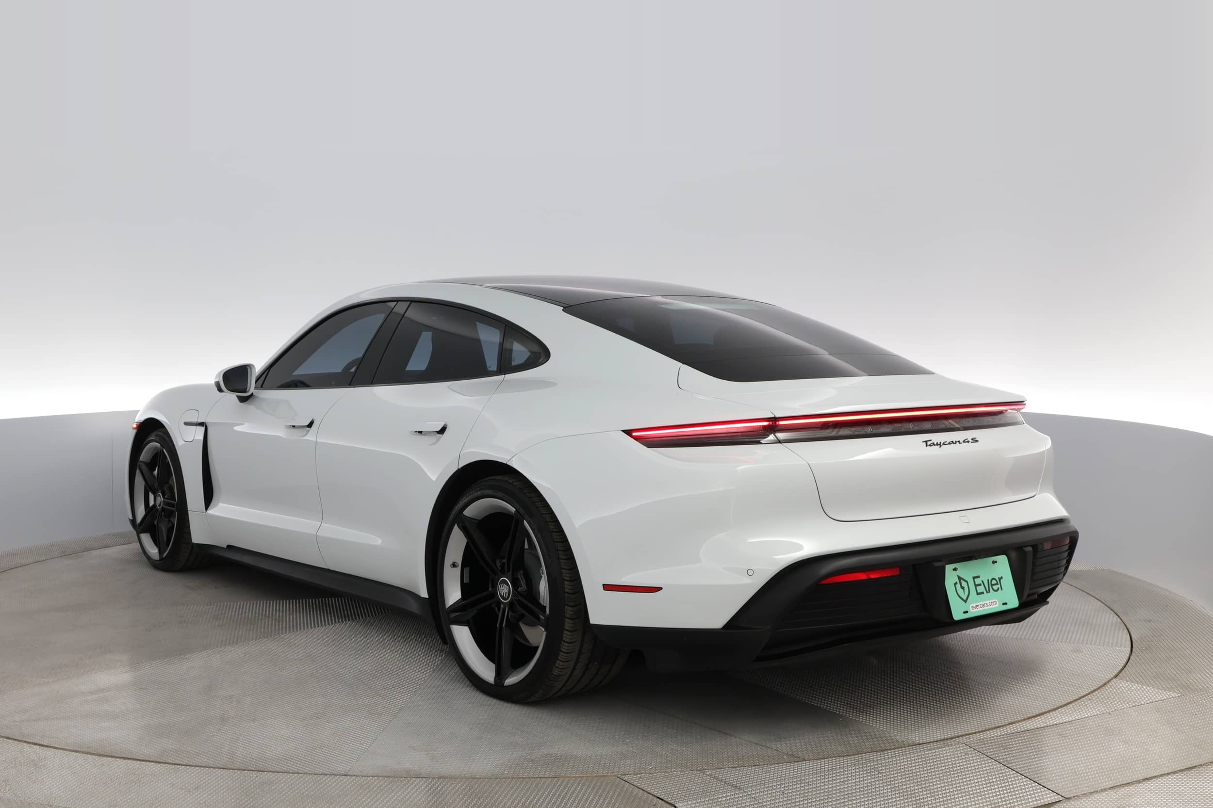 EverCars Co. vehicle image 10 for Porsche Taycan -  4S on EverCars Co.