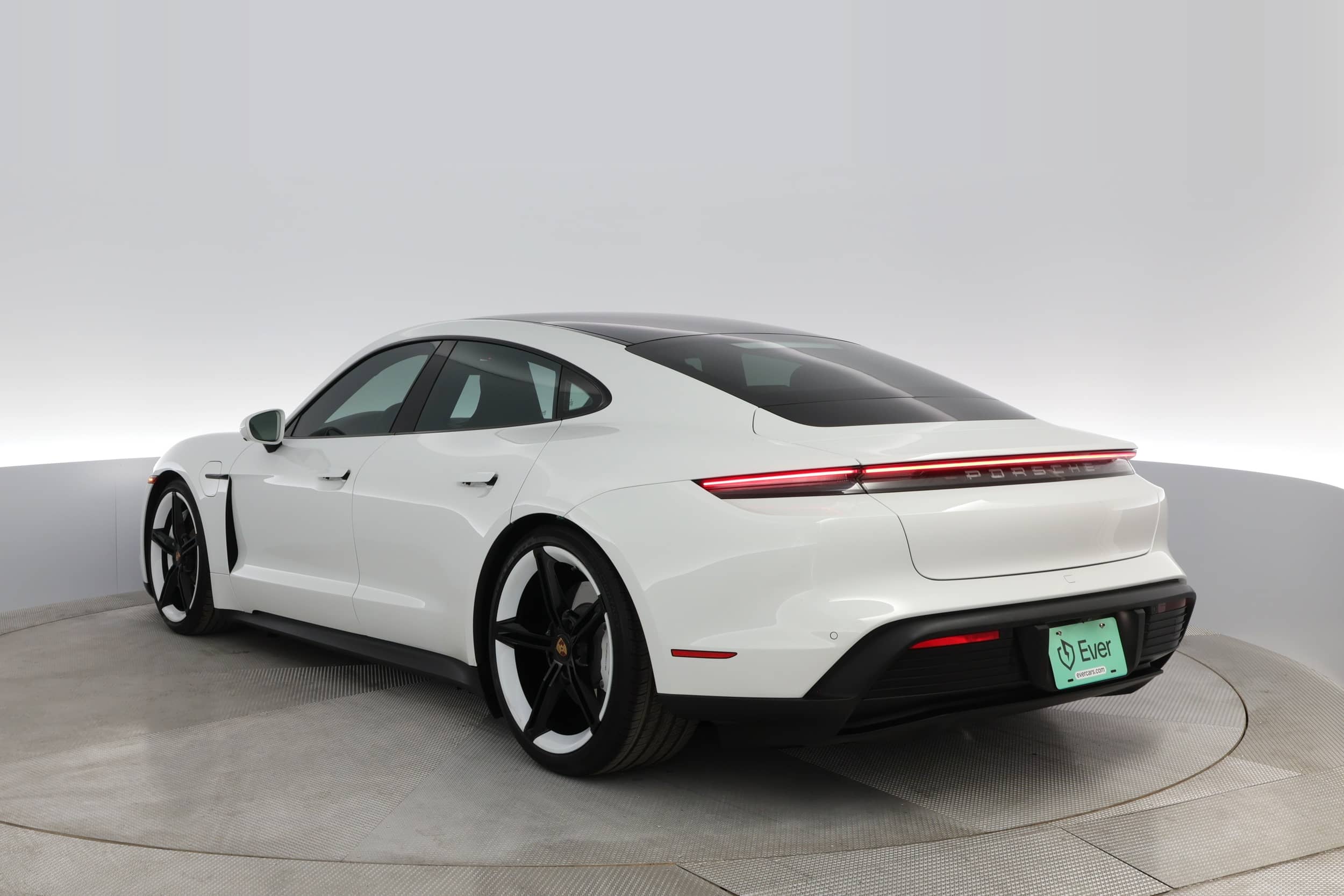 EverCars Co. vehicle image 9 for Porsche Taycan -  4S on EverCars Co.