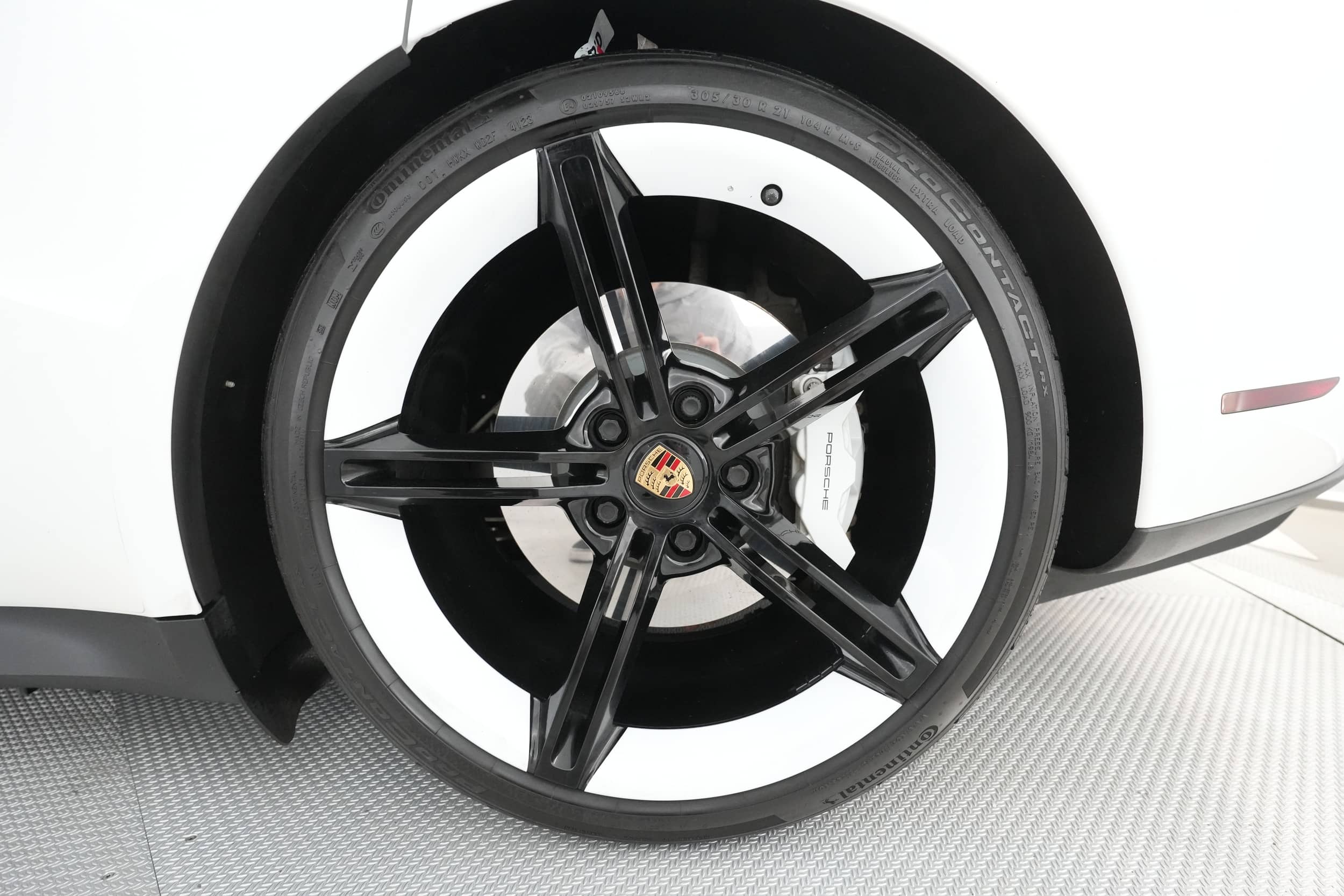 EverCars Co. vehicle image 12 for Porsche Taycan -  4S on EverCars Co.