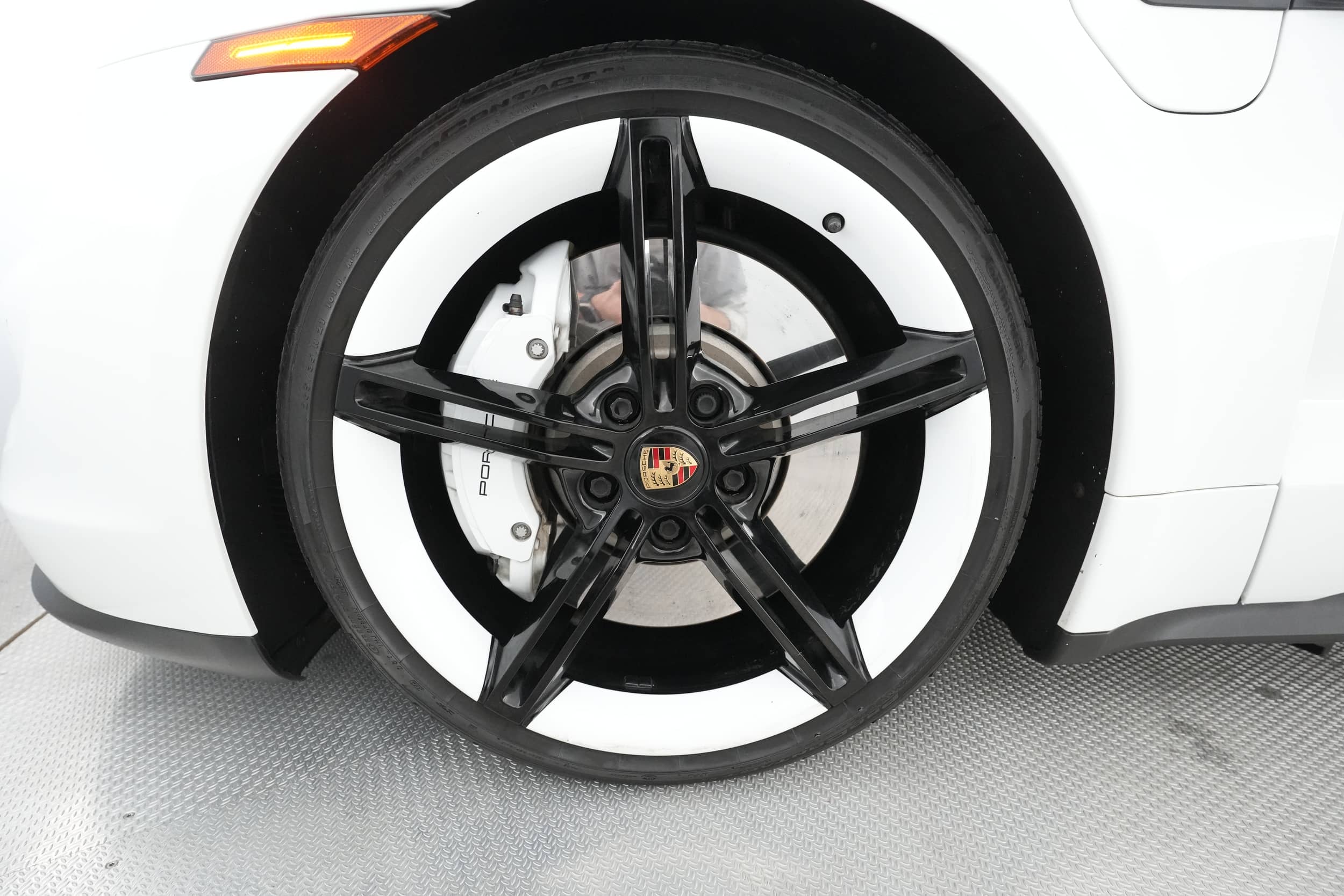 EverCars Co. vehicle image 11 for Porsche Taycan -  4S on EverCars Co.