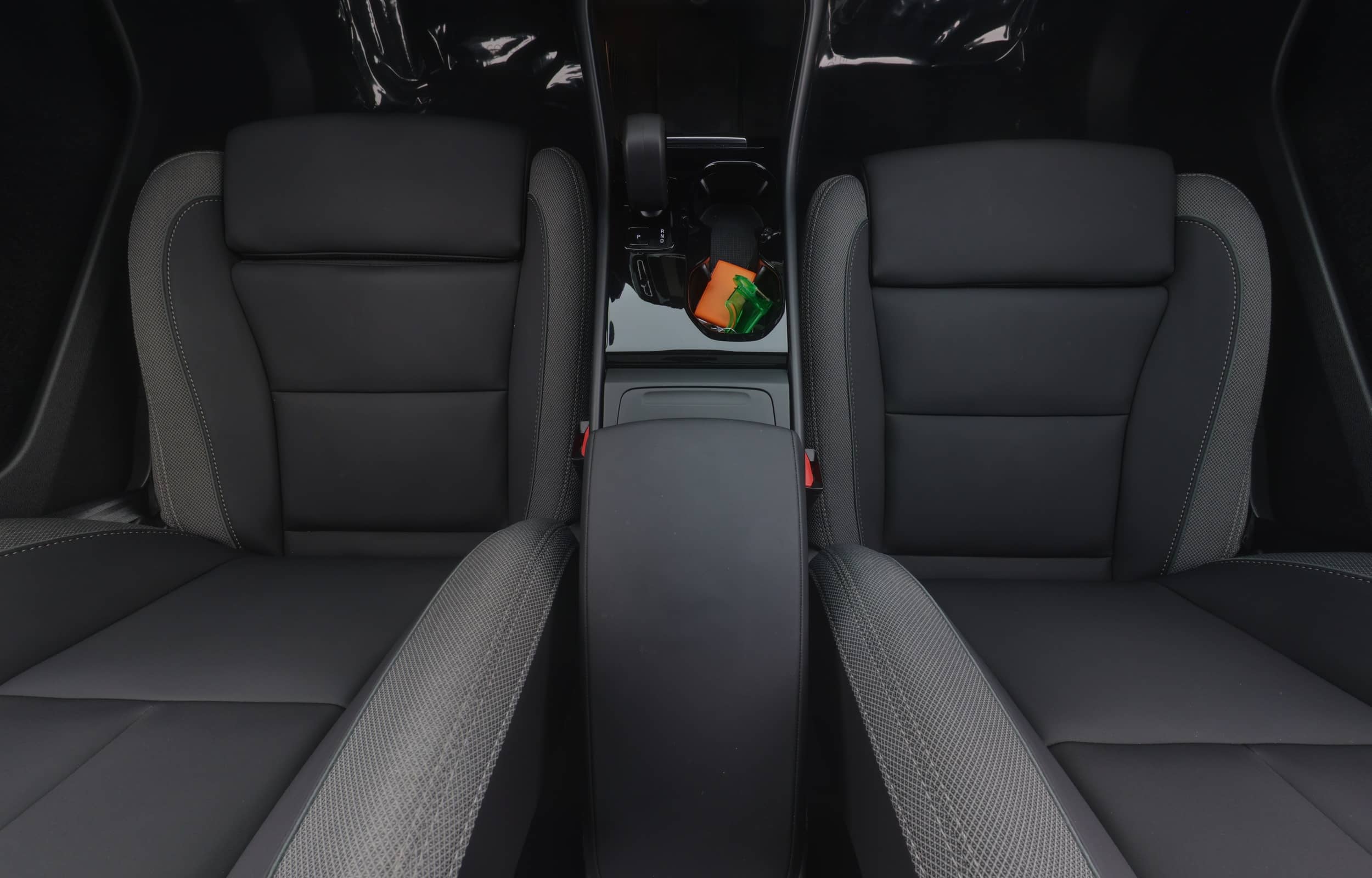 EverCars Co. vehicle image 17 for Volvo XC40 Recharge -  Twin Ultimate on EverCars Co.