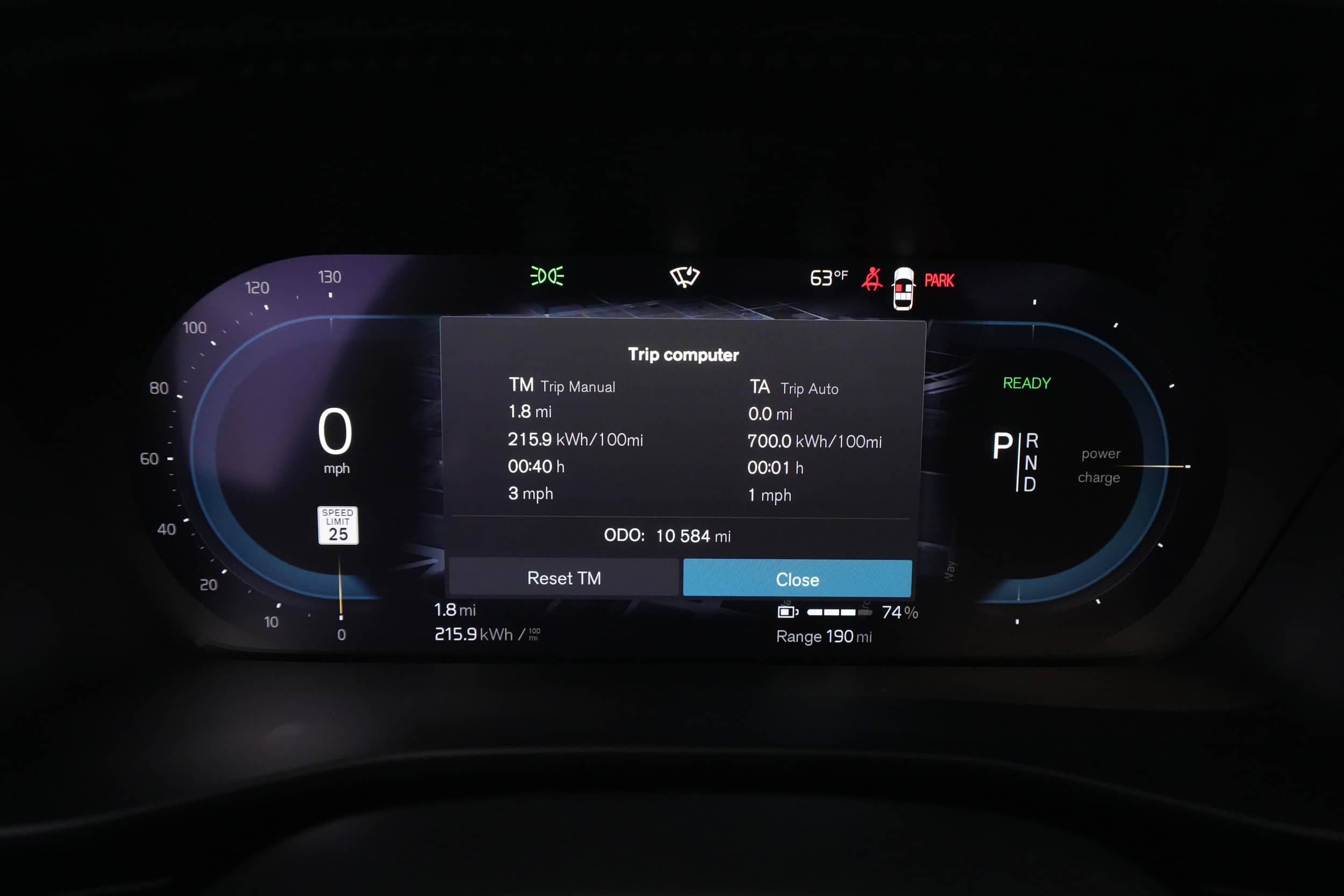 EverCars Co. vehicle image 28 for Volvo XC40 Recharge -  Twin Ultimate on EverCars Co.