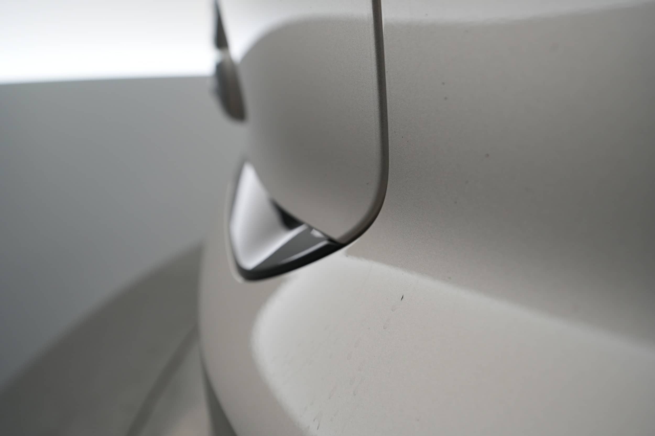 EverCars Co. vehicle image 26 for Volvo XC40 Recharge -  Twin Ultimate on EverCars Co.
