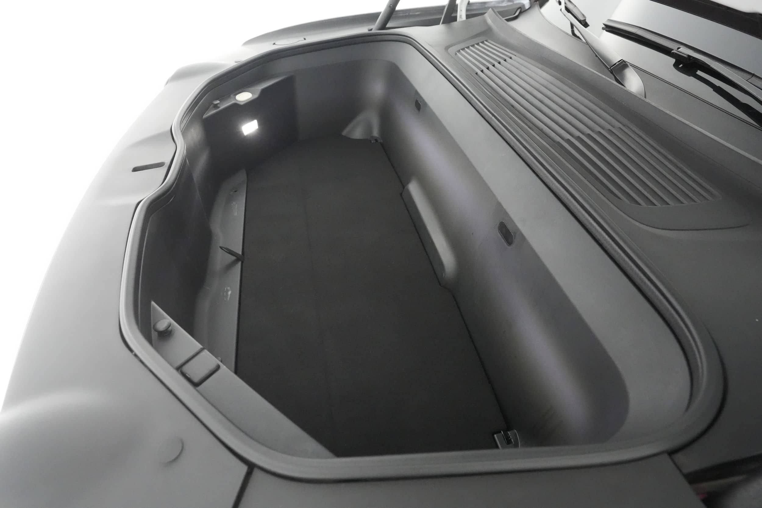 EverCars Co. vehicle image 20 for Rivian R1T -  Adventure on EverCars Co.