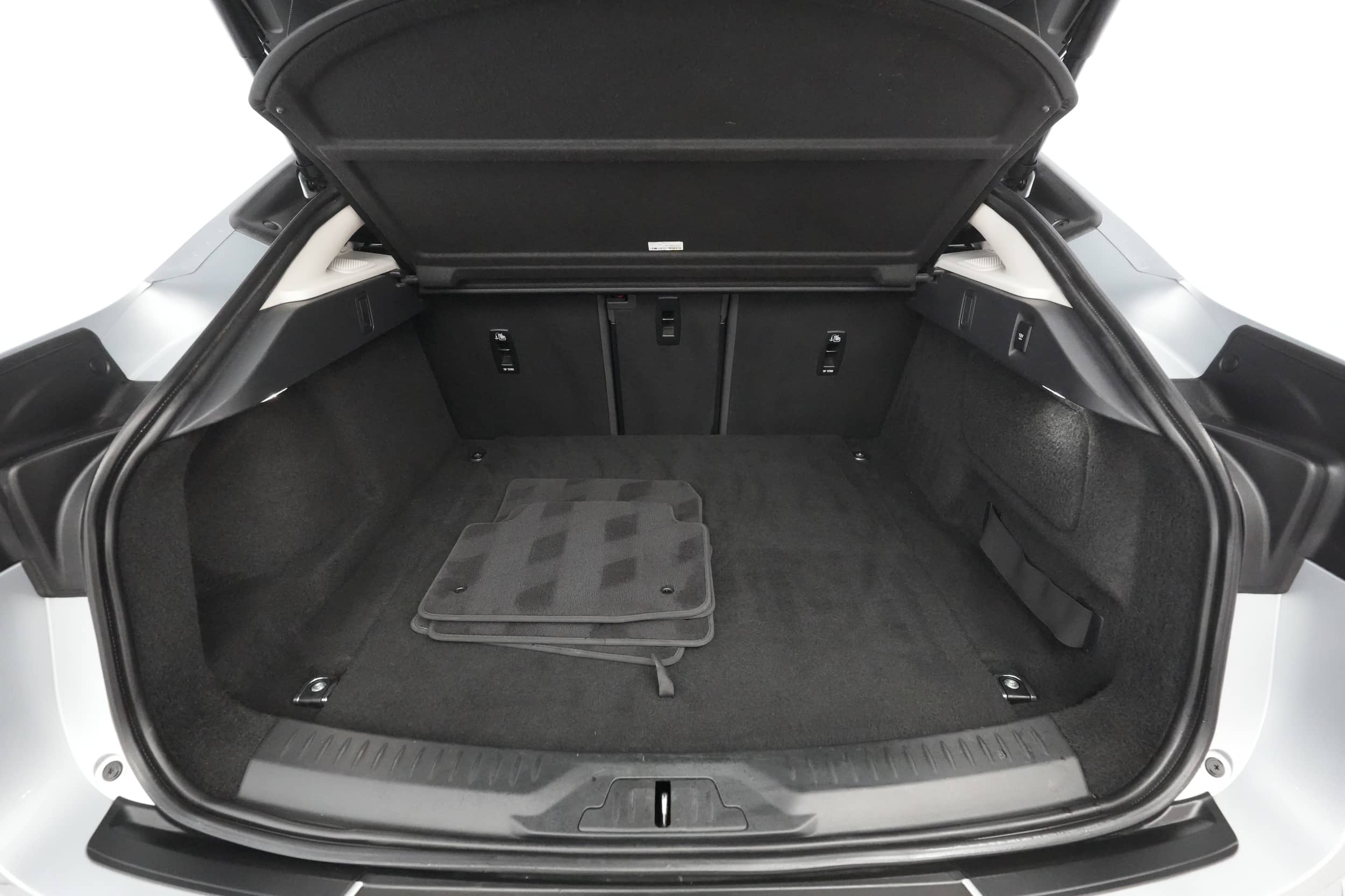 EverCars Co. vehicle image 22 for Jaguar I-Pace -  HSE on EverCars Co.