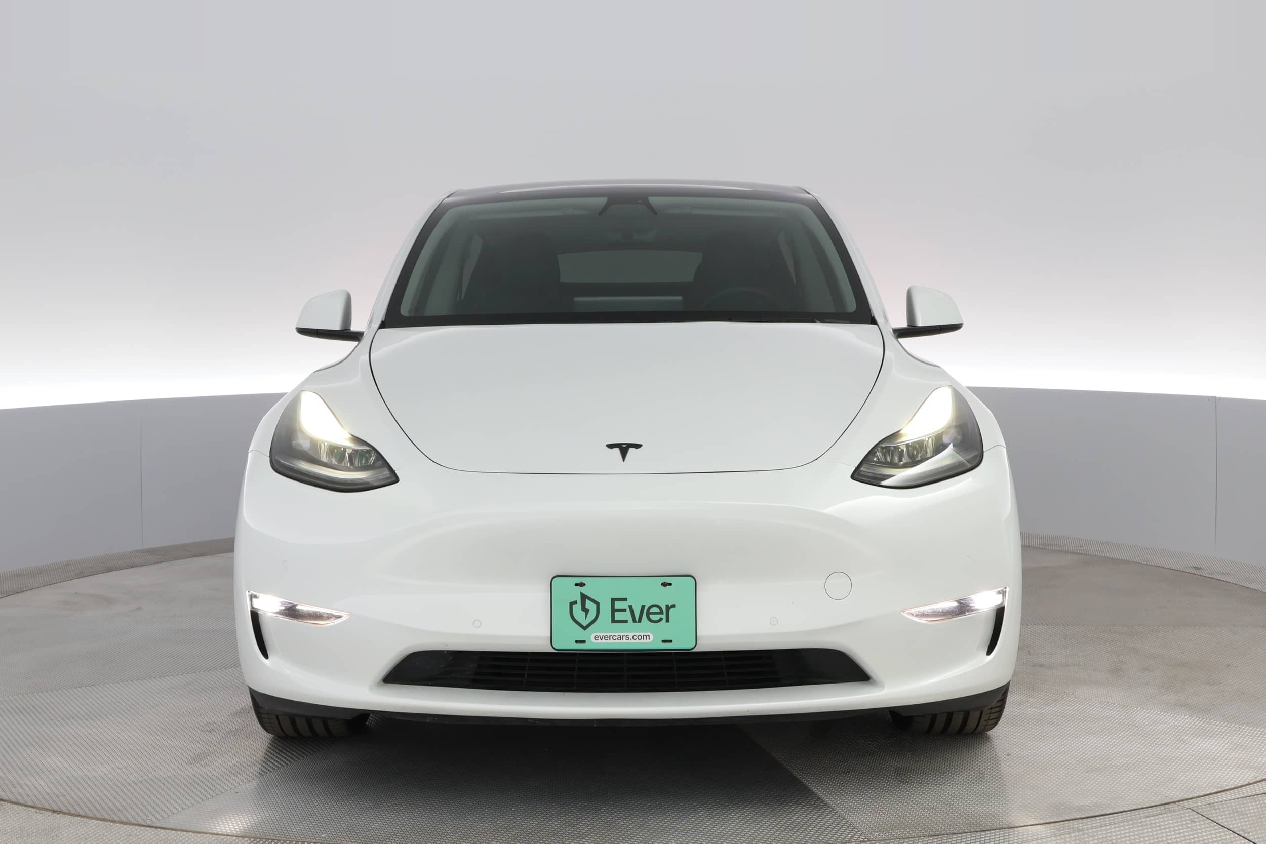 EverCars Co. vehicle image 14 for Tesla Model Y -  Performance on EverCars Co.